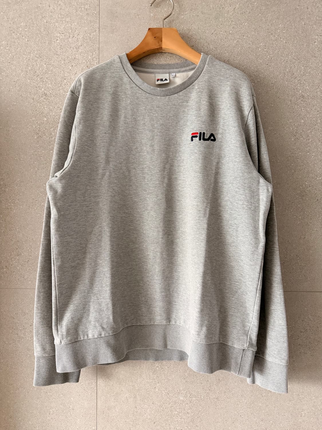 필라 그레이 맨투맨 상품이미지1