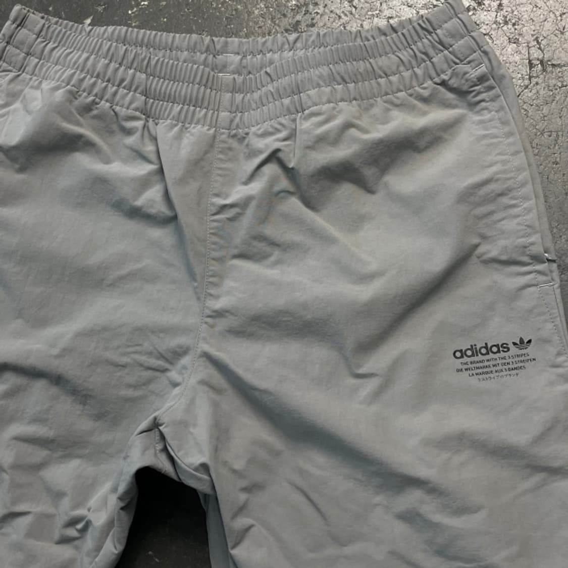 105 아디다스 NMD 런닝 나일론 팬츠 상품이미지2