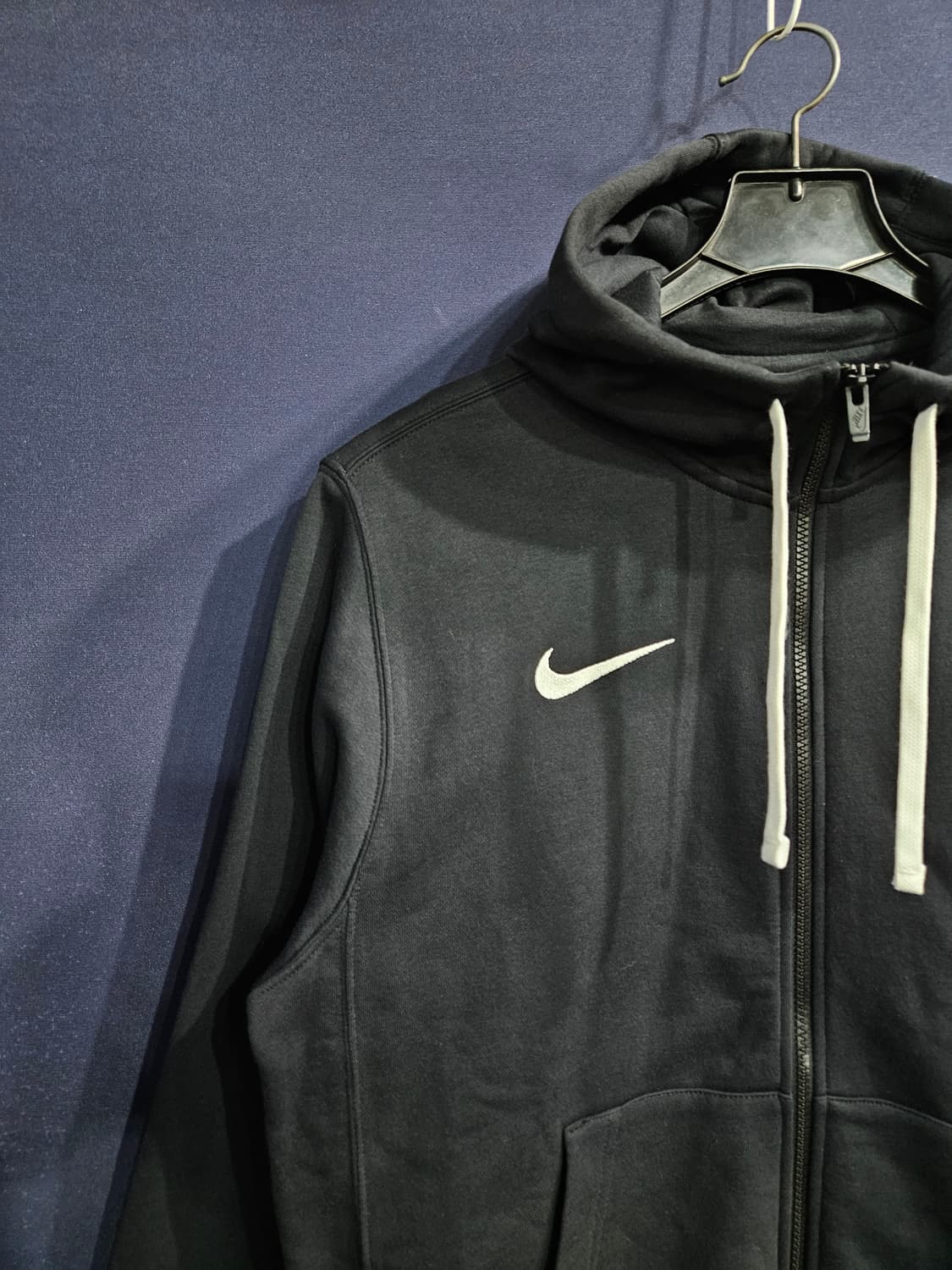 나이키 자수로고 차콜컬러 남성 100 기모 후드집업 상품이미지4