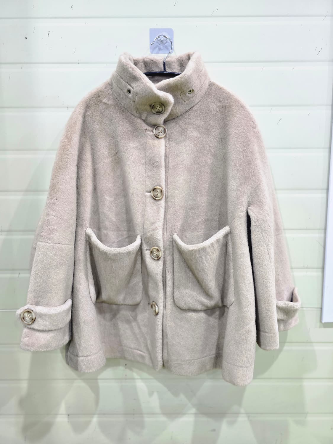   에코퍼 하프 코트 상품이미지1