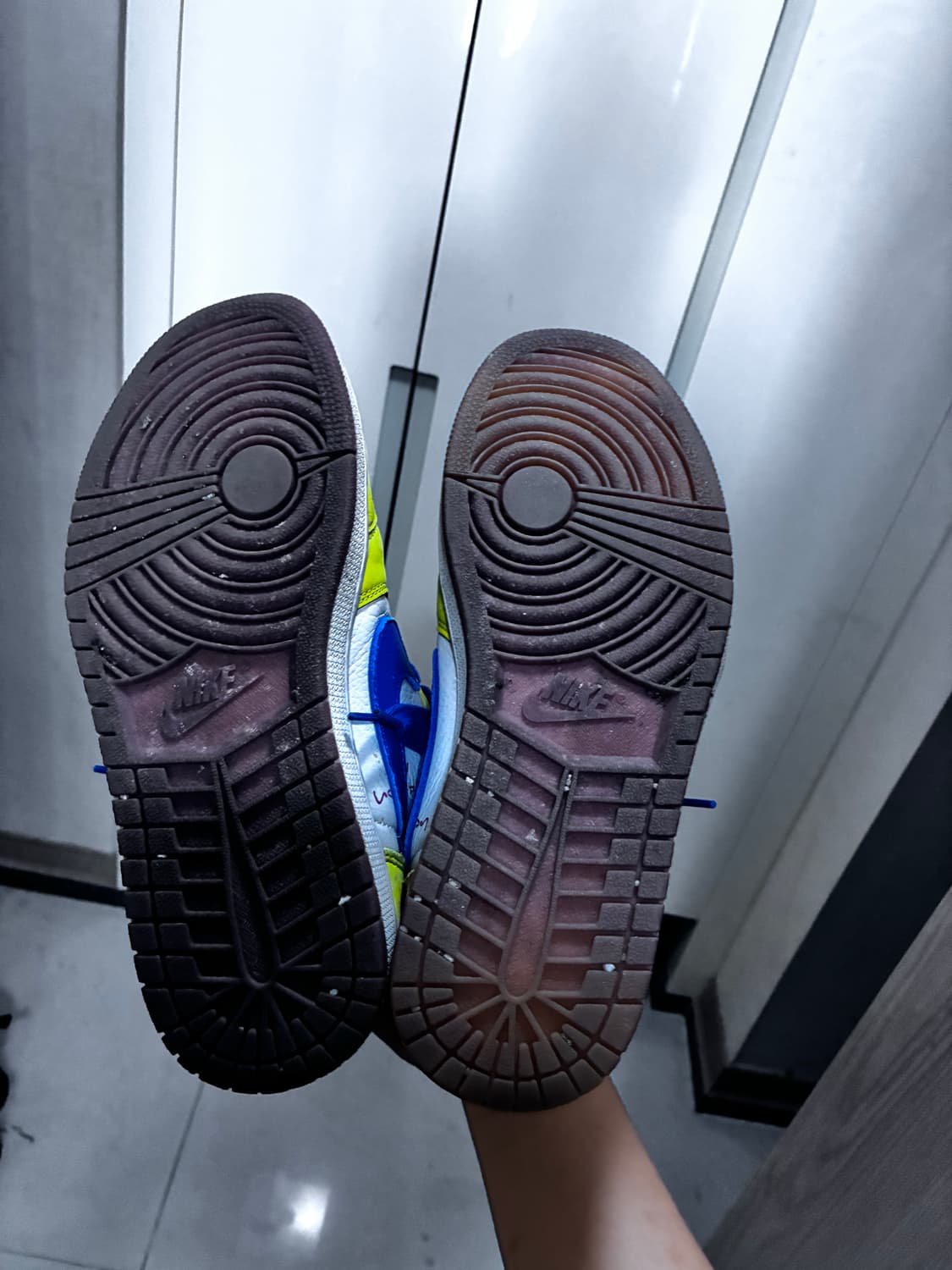 나이키 아디다스 헐값에 넘김  상품이미지6