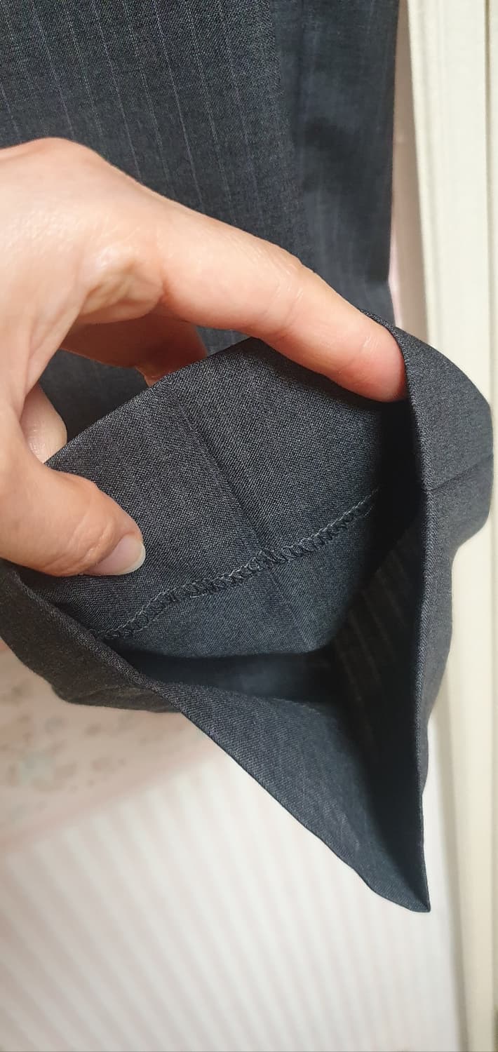 [명품/새상품] 디스퀘어드2 핀스트라이프 수트 (얇은 춘추용/48사이즈) 상품이미지10