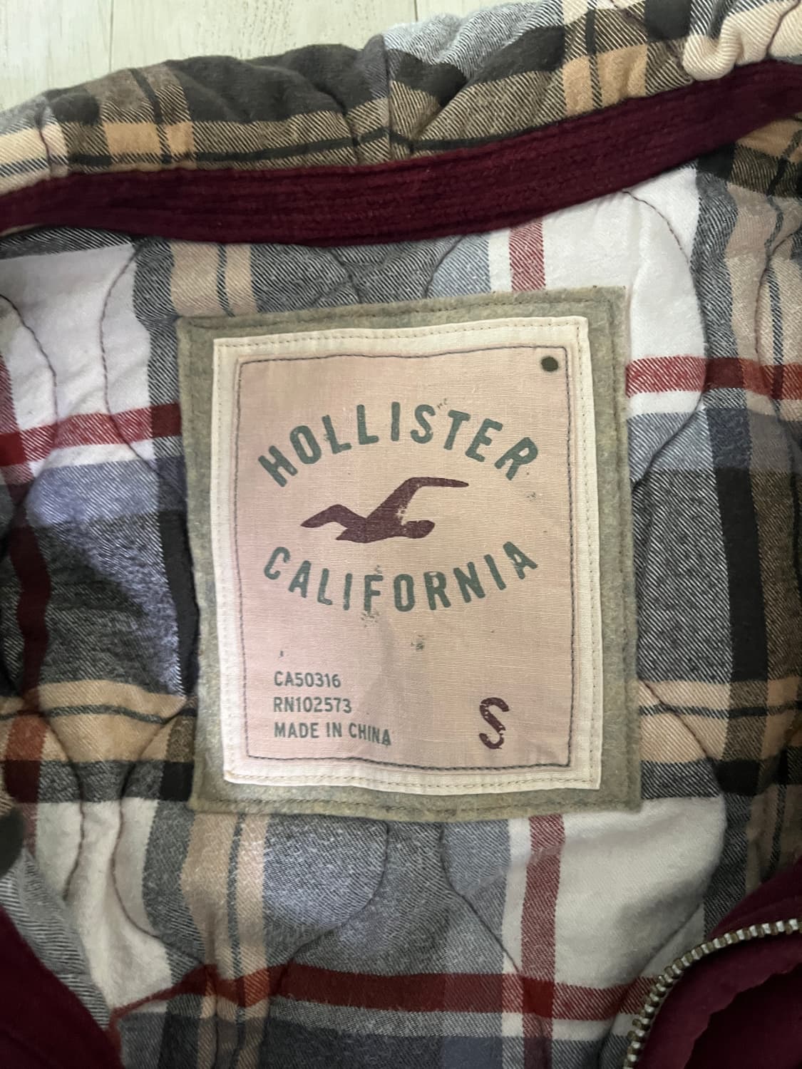 홀리스터 버건디 후드집업 상품이미지3