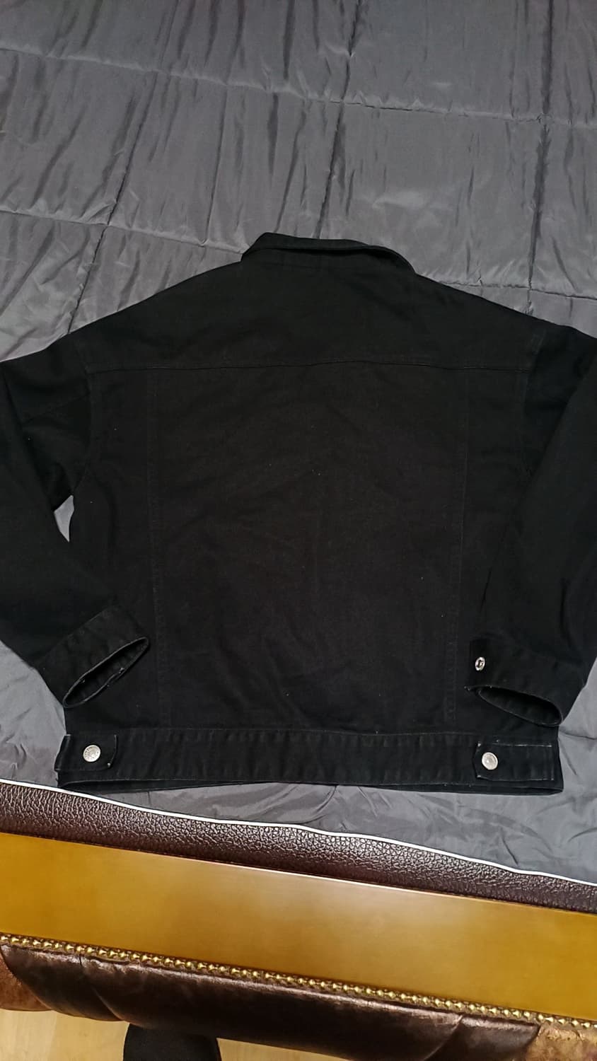 스파오 오버핏 블랙데님자켓 95 가슴57 기장65 상품이미지3