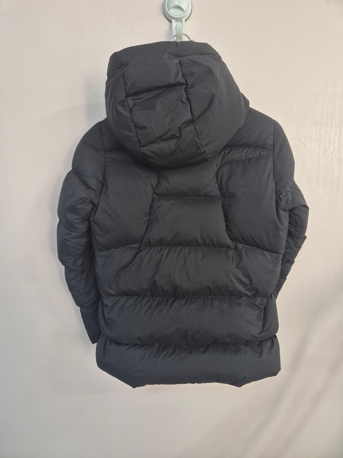 데상트 블랙 패딩 점퍼 후드 상품이미지3