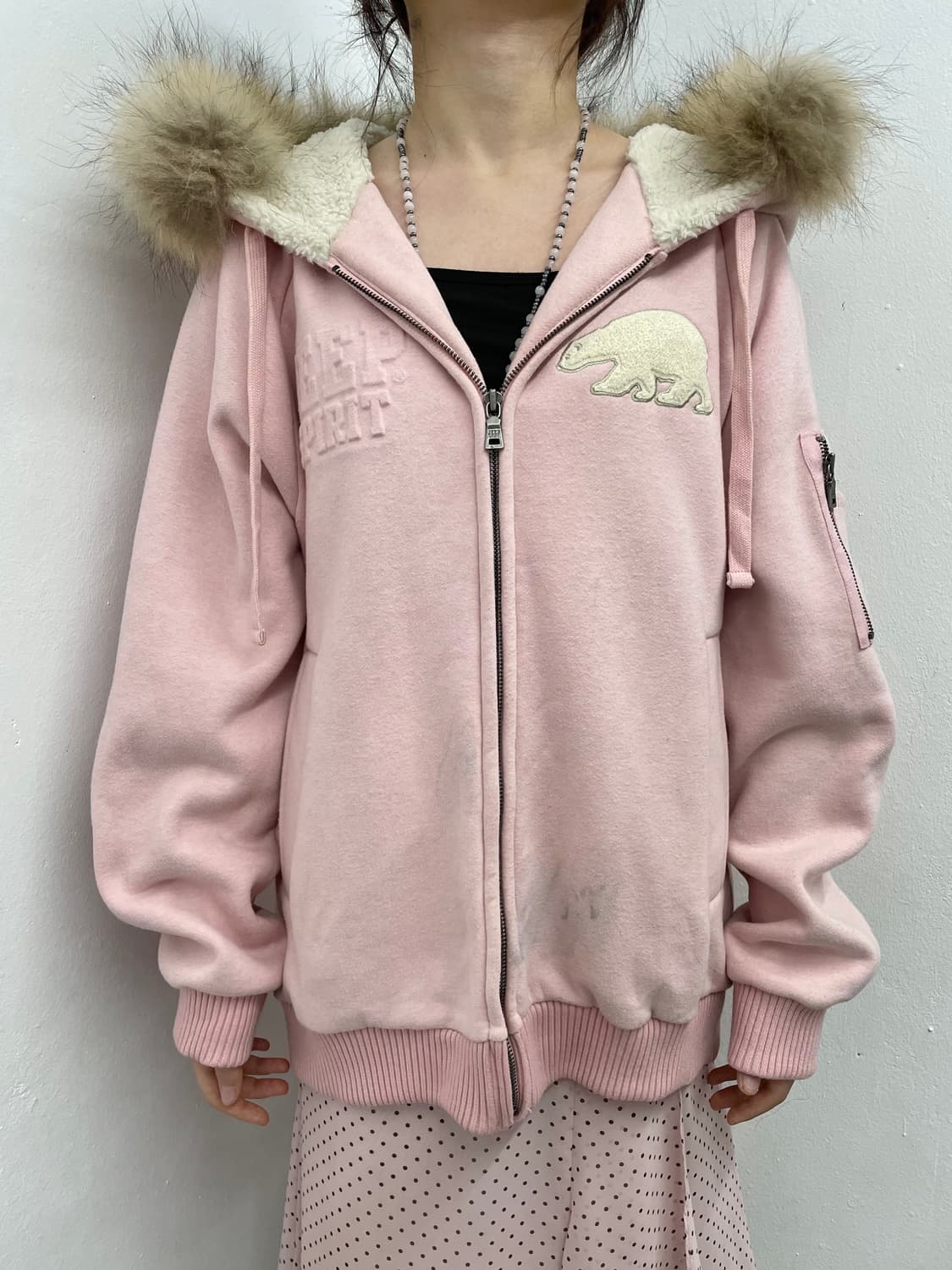 지프 핑크 자수 울프죠 집업 상품이미지1