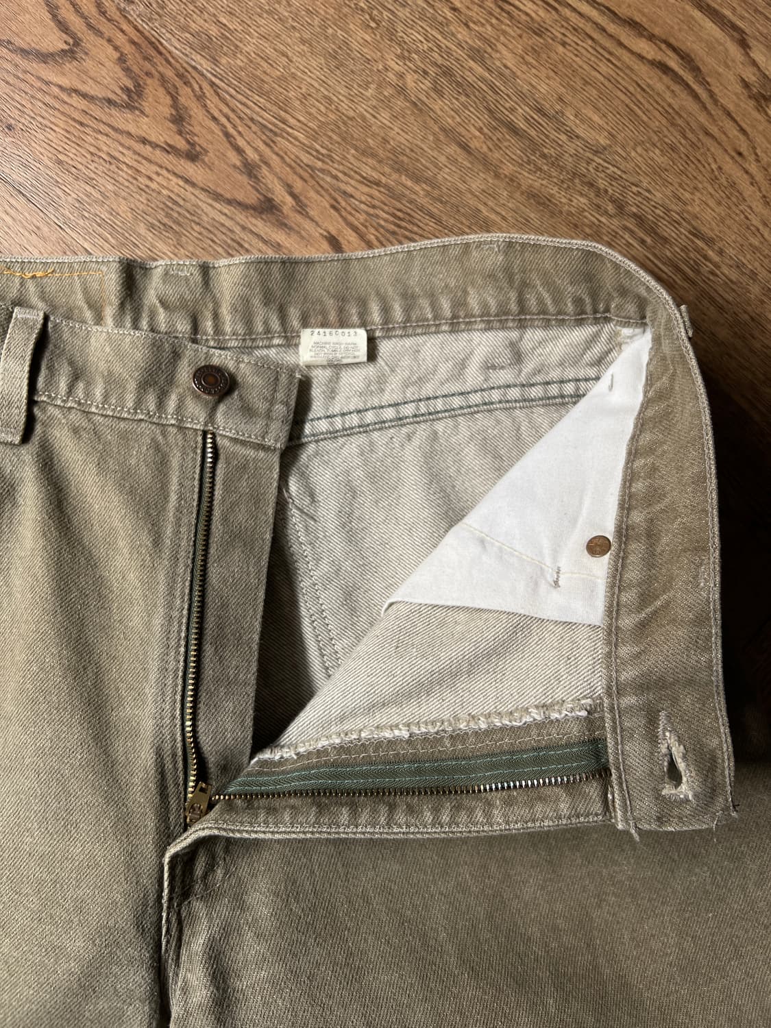 [34]90's 리바이스 550 오렌지탭 USA Made 카키 데님 팬츠 상품이미지3