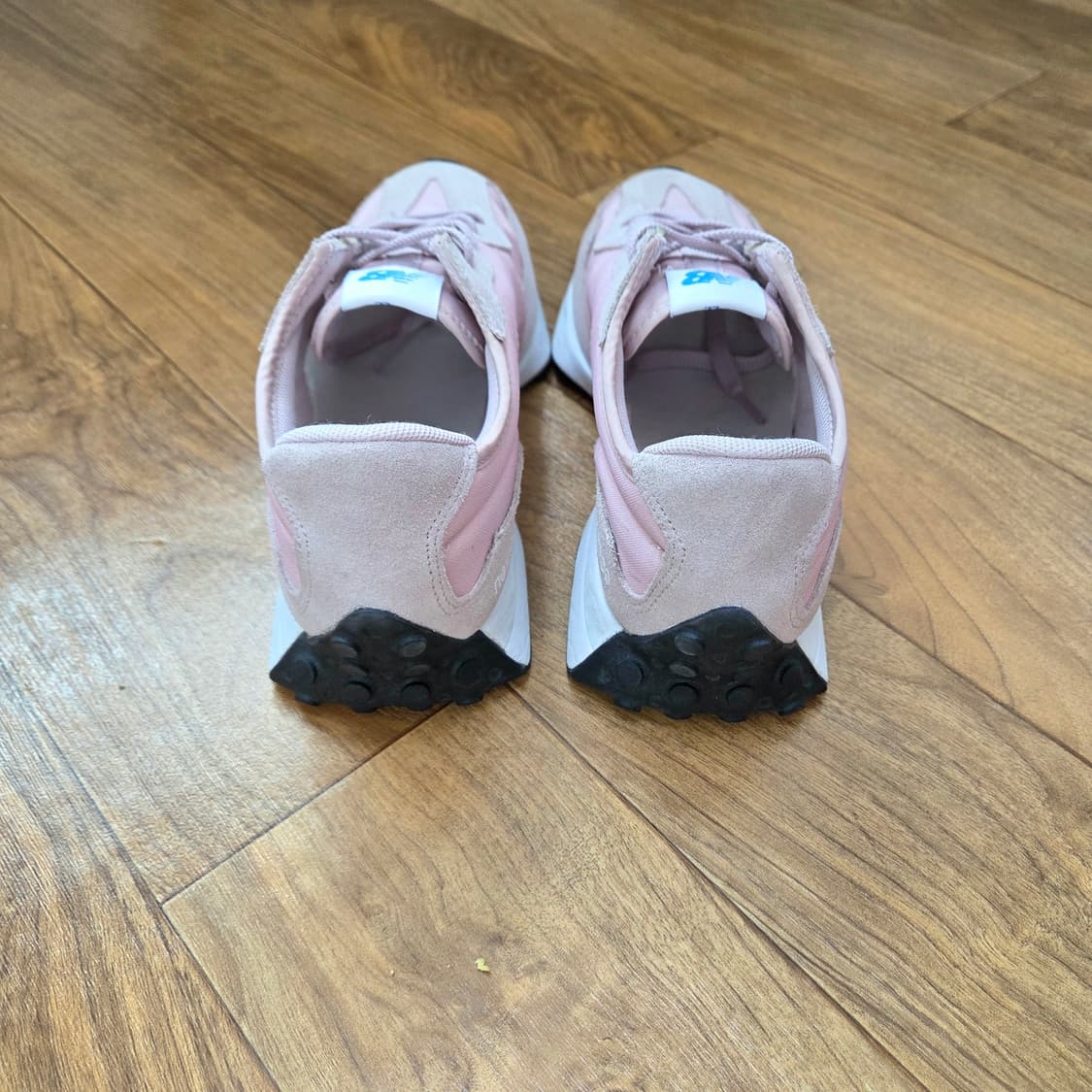 뉴발란스 327 240  상품이미지3