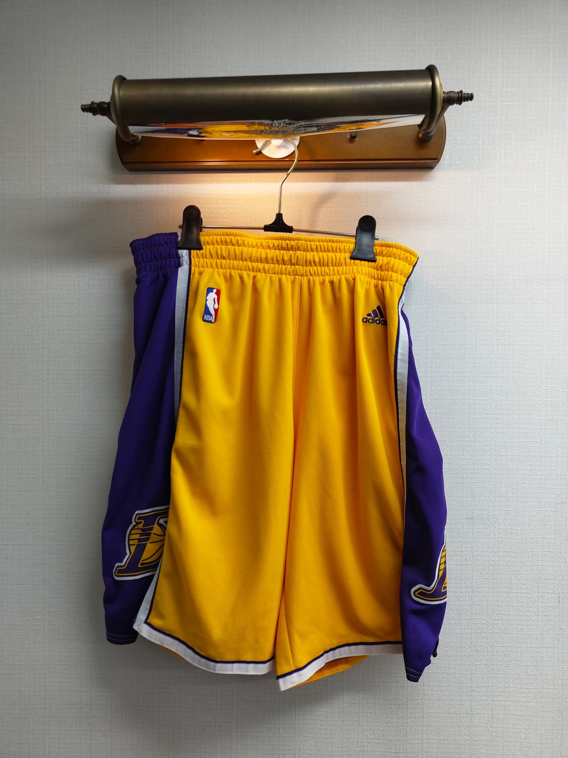 M/34) 아디다스 NBA 레이커스 스윙맨 쇼츠 팝니다 상품이미지1