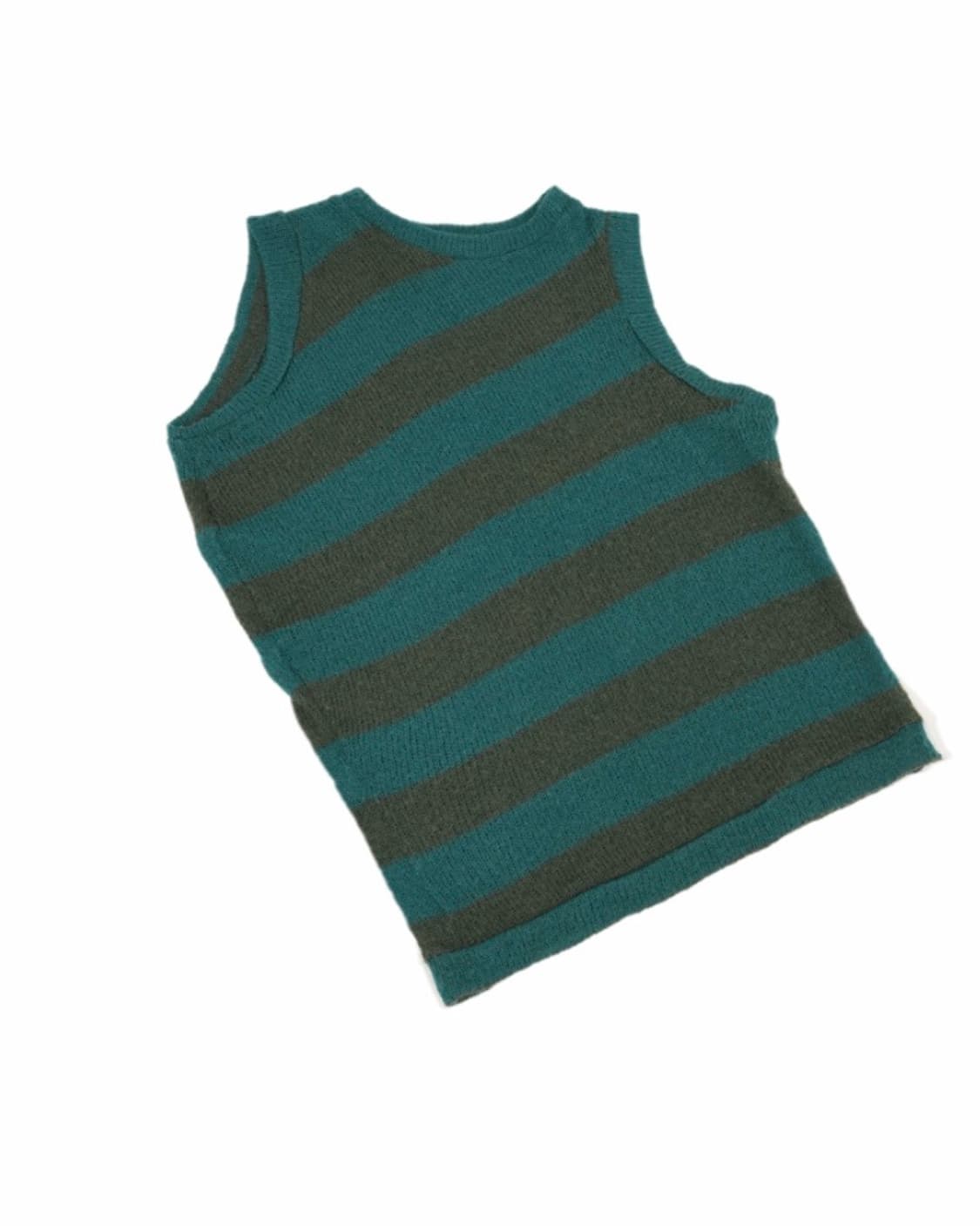 green Knit vest 니트 슬리브리스 상품이미지5