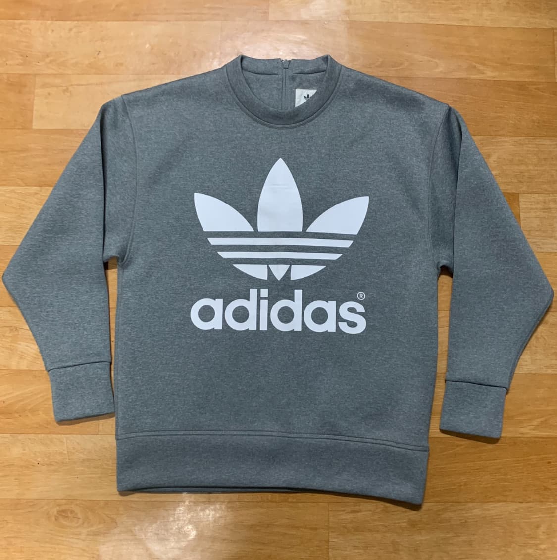 ADIDAS by HYKE 아디다스 하이크 15/FW 크루넥 상품이미지2