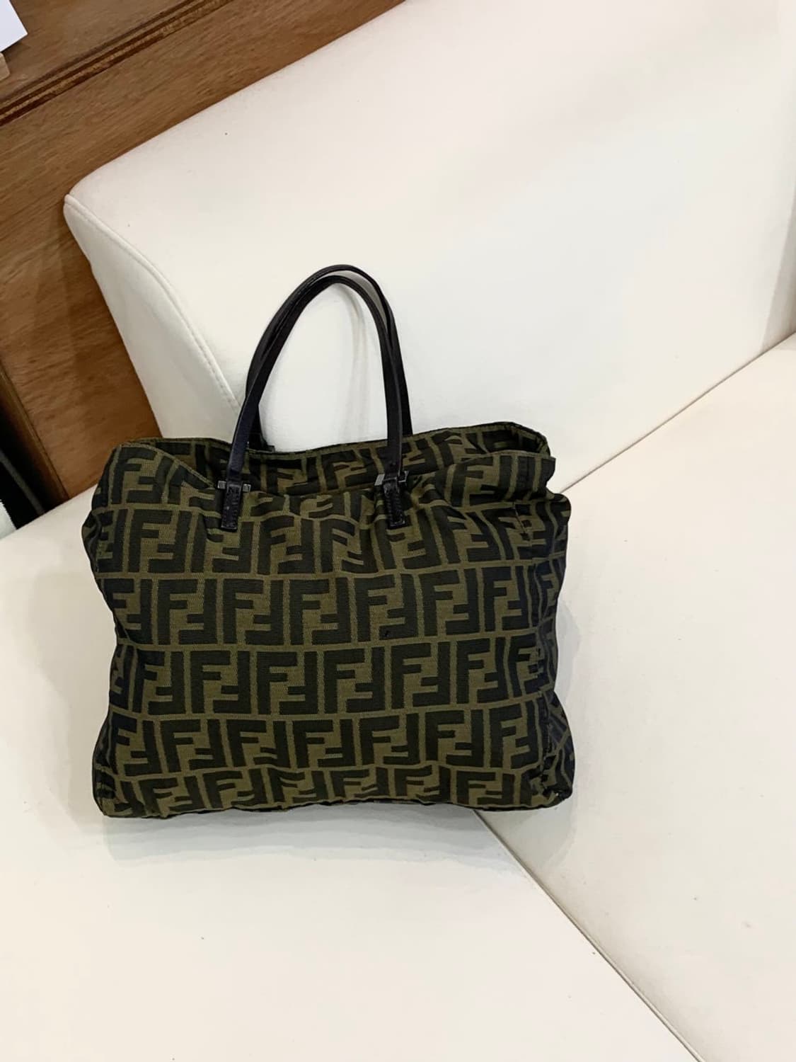 펜디 주카 빈티지 토트백 (정품) 상품이미지1