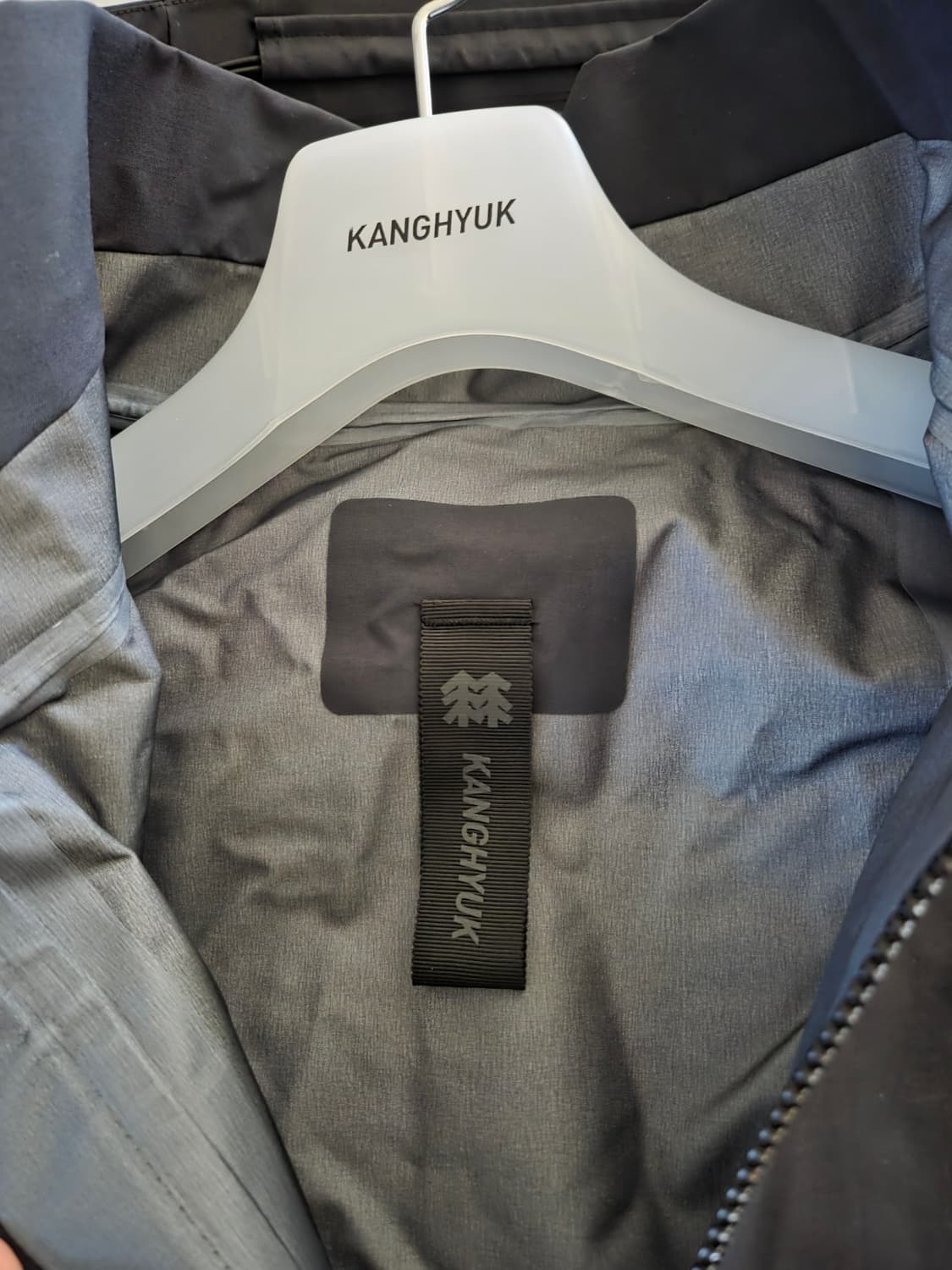 강혁 X 코오롱 고어텍스 바람막이 자켓 XL 새상품 상품이미지4