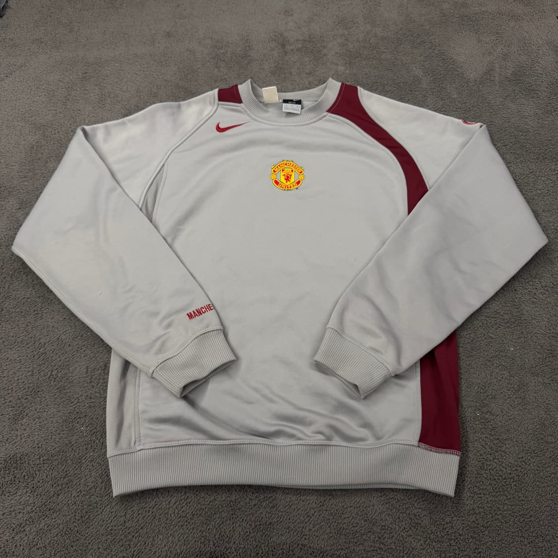 [정품/M,100] 나이키 스우시 맨체스터 유나이티드 맨투맨 상품이미지2