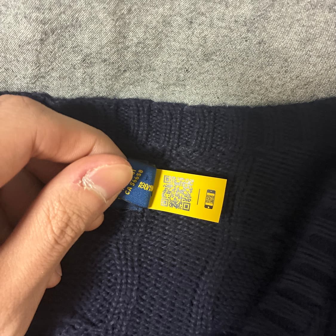 (정품 QR) 신형 폴로 랄프로렌 네이비 꽈배기 니트 L사이즈 상품이미지4