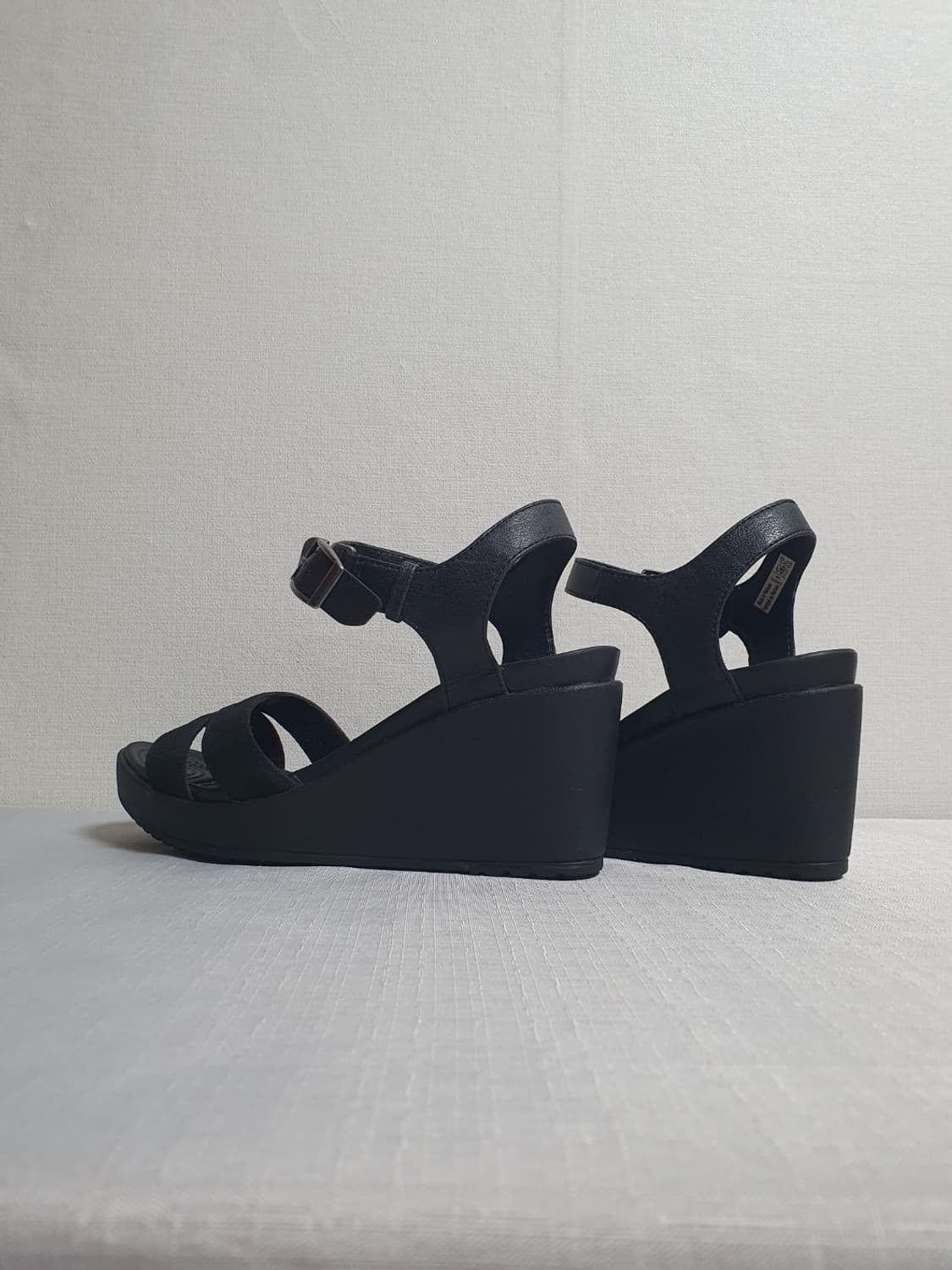 크록스 레이웨지2 앵클 스트랩 샌들 블랙 230mm 상품이미지6