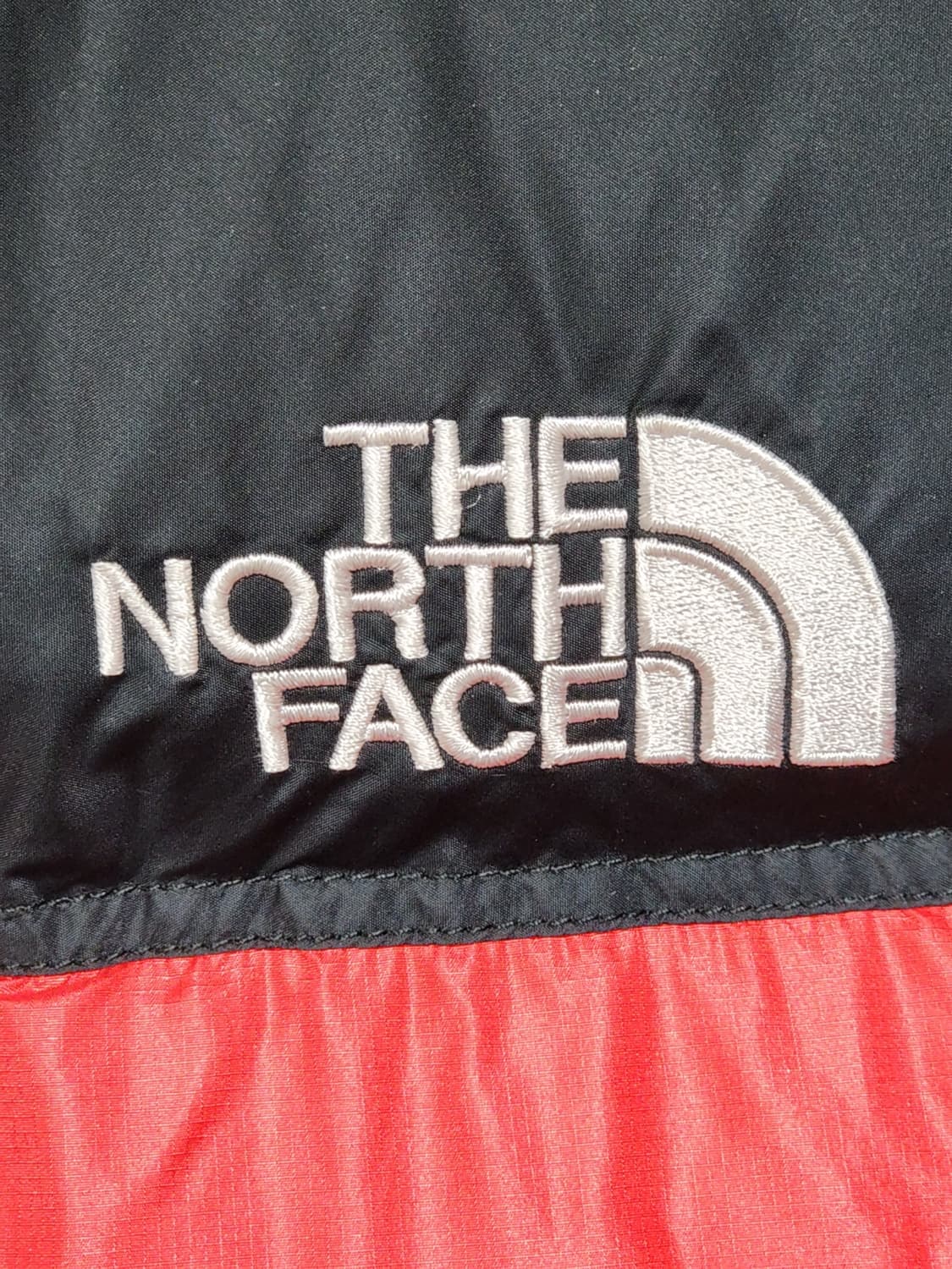 (100) 노스페이스 눕시패딩 점퍼 검빨 거위털 700 구스다운 자켓  상품이미지4