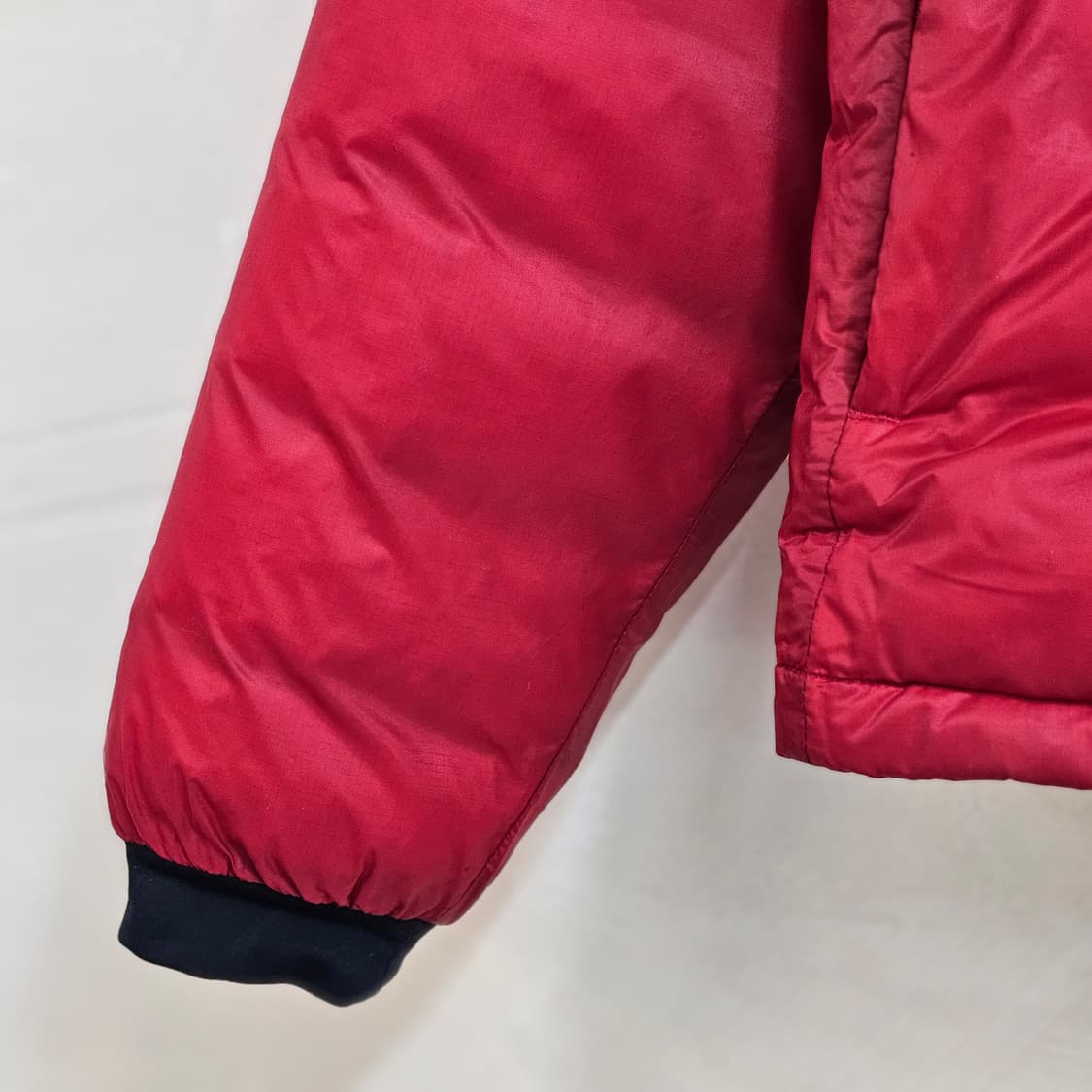 [CANADA GOOSE] 캐나다구스 숏패딩 점퍼 상품이미지2