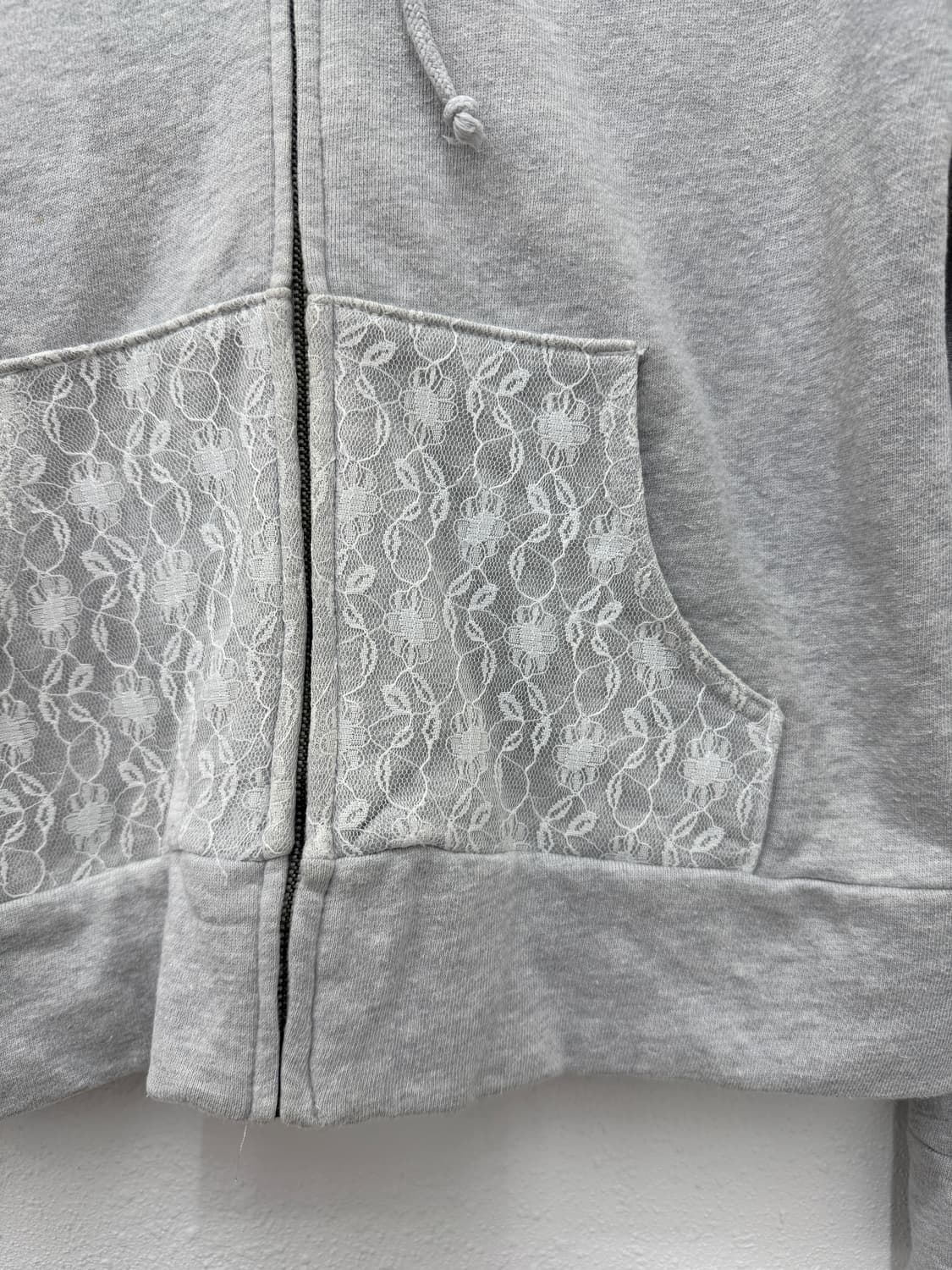 빈티지 그레이 레이스 후드 집업 상품이미지5
