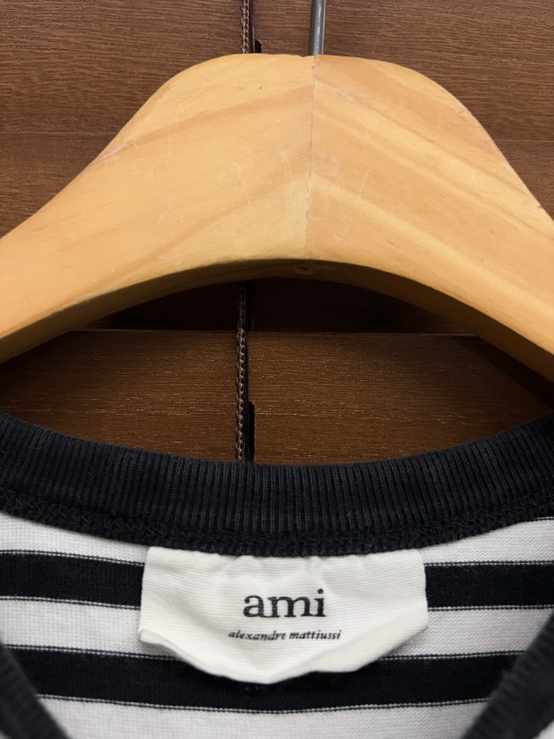 Ami 아미 스몰 하트 로고 스트라이프 롱슬리브 상품이미지5