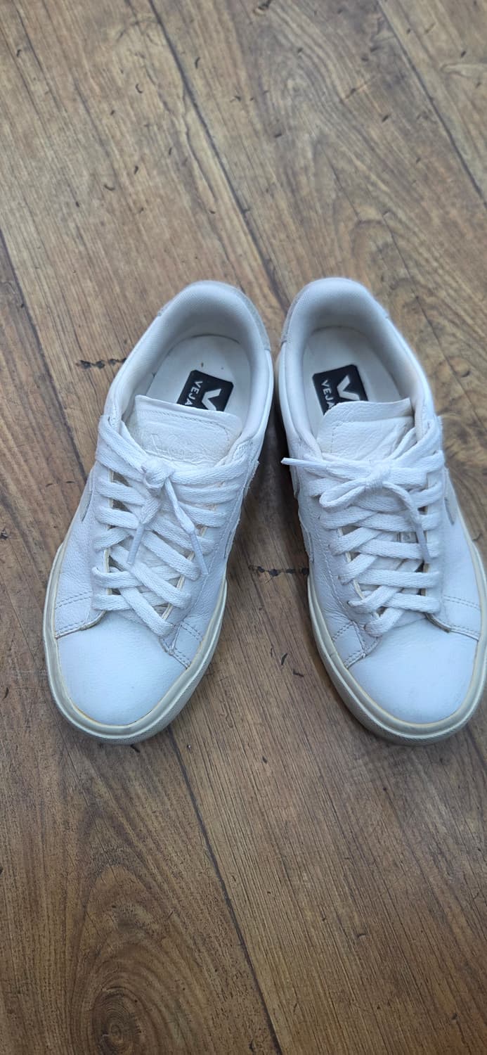 VEJA 스니커즈 상품이미지1