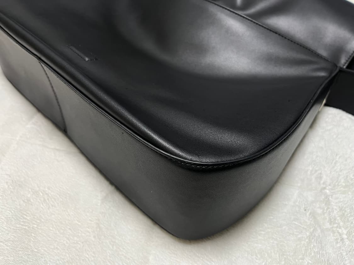 밈더워드로브 크로스 백 상품이미지3