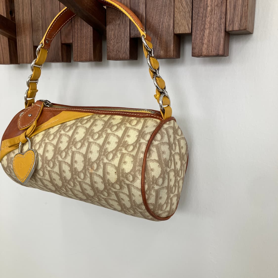 디올 오블리크 로맨틱 미니 원통백 상품이미지4