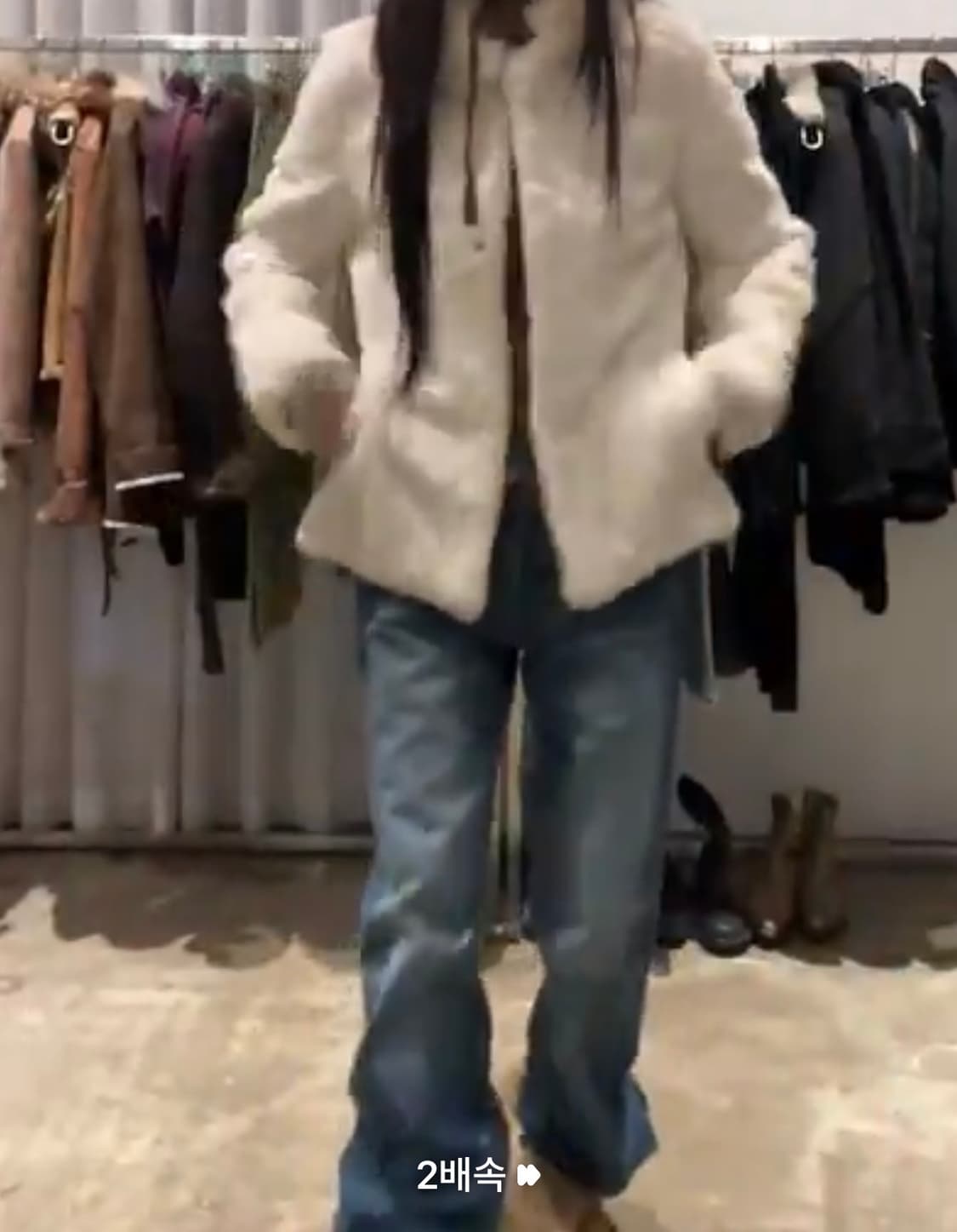 크림 아이보리 래빗 퍼자켓 from 료헤빈티지 상품이미지2