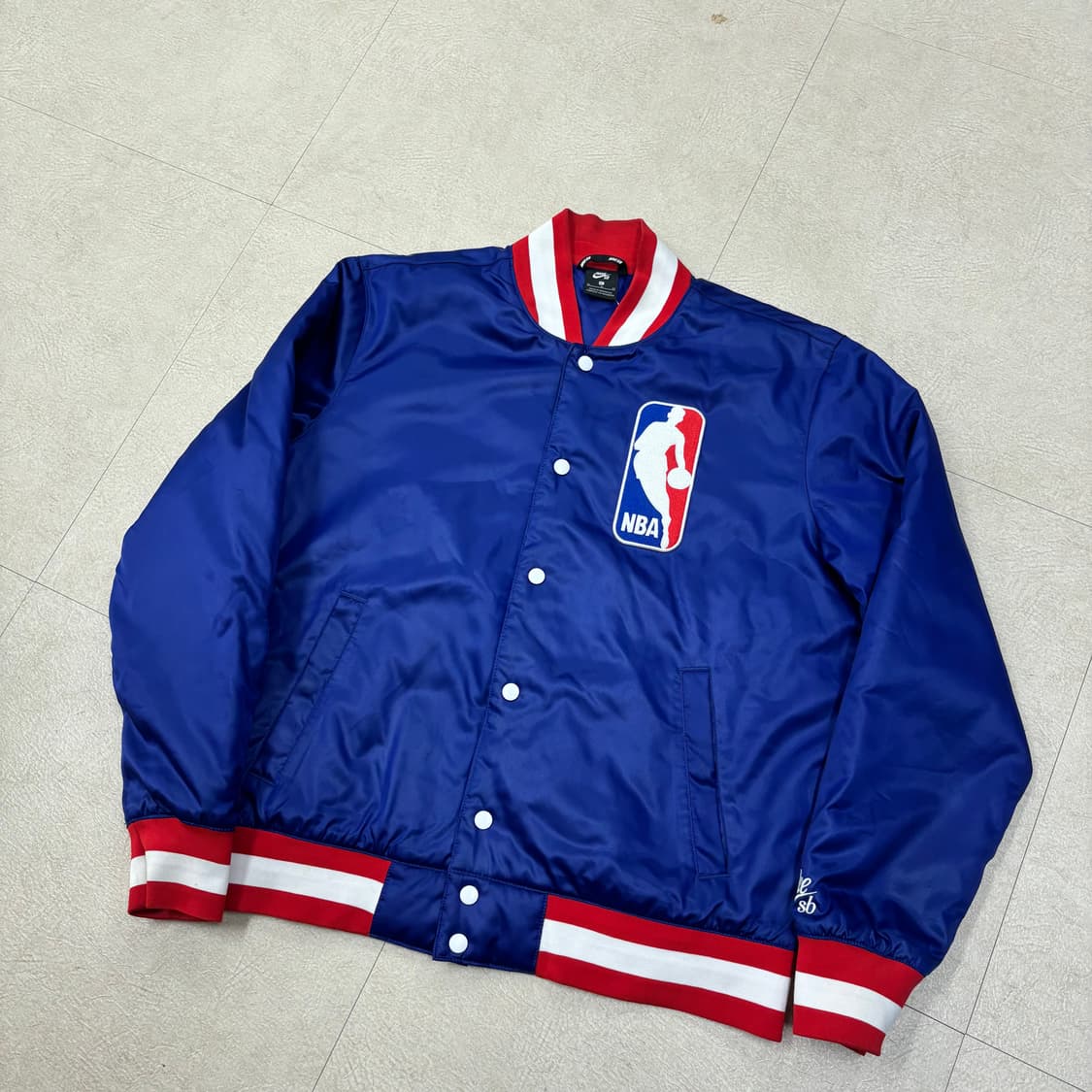나이키sb nba 새틴 바시티 점퍼 상품이미지1