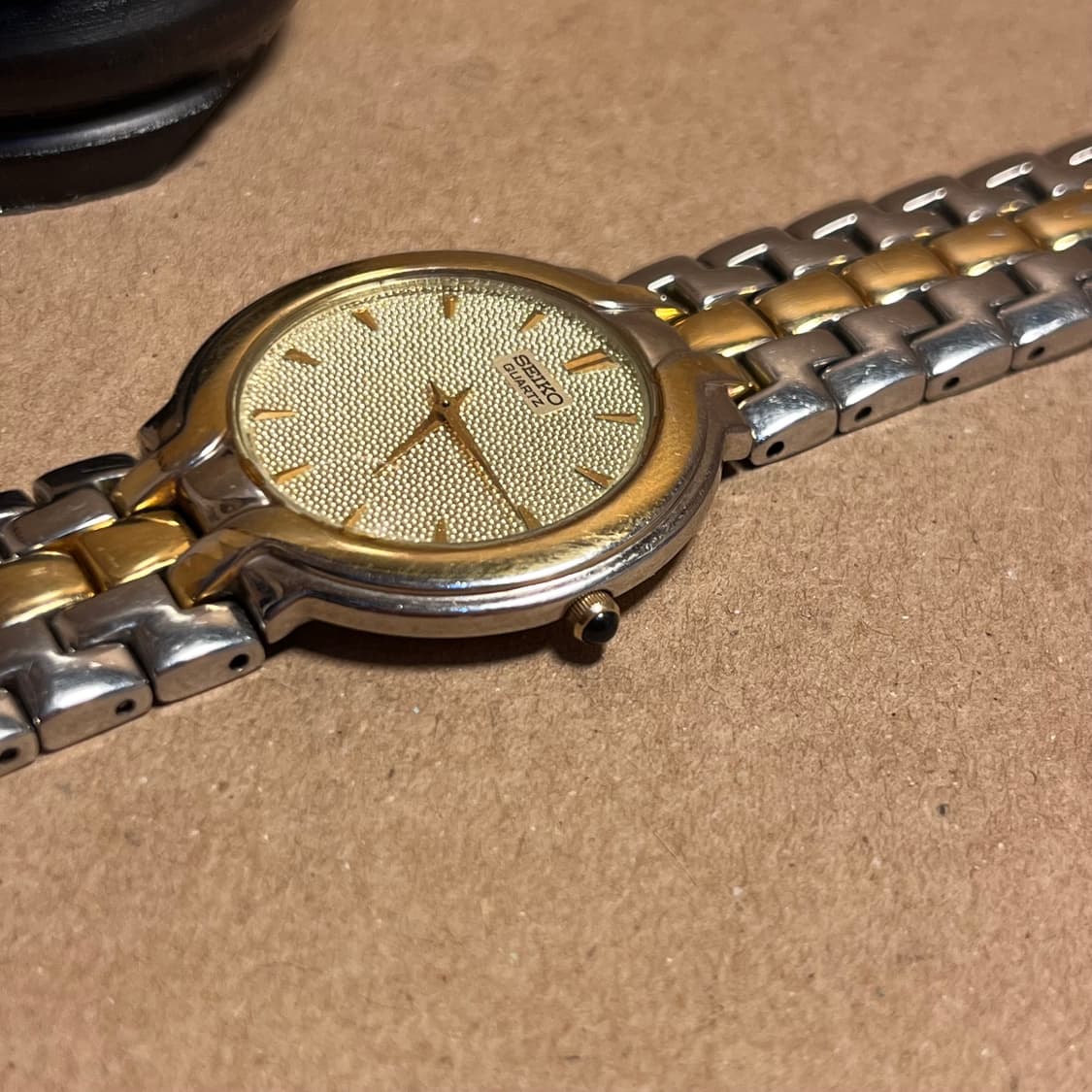 세이코 7N00-F060 빈티지 시계 골드 스파클 다이얼 투톤 상품이미지4