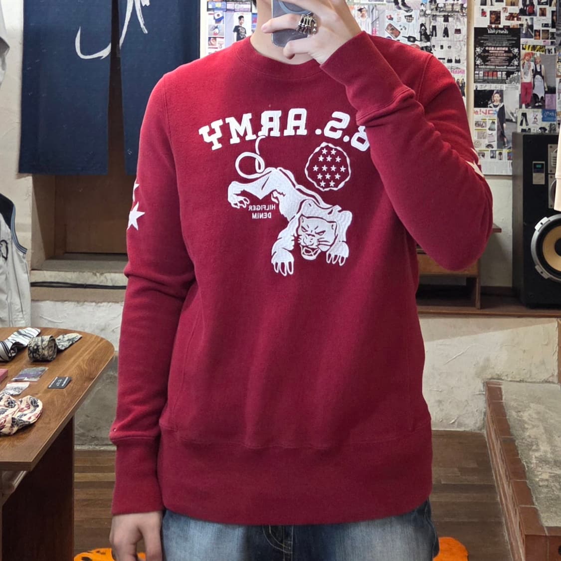 타미힐피거 별 자수 버건디 맨투맨 상품이미지2