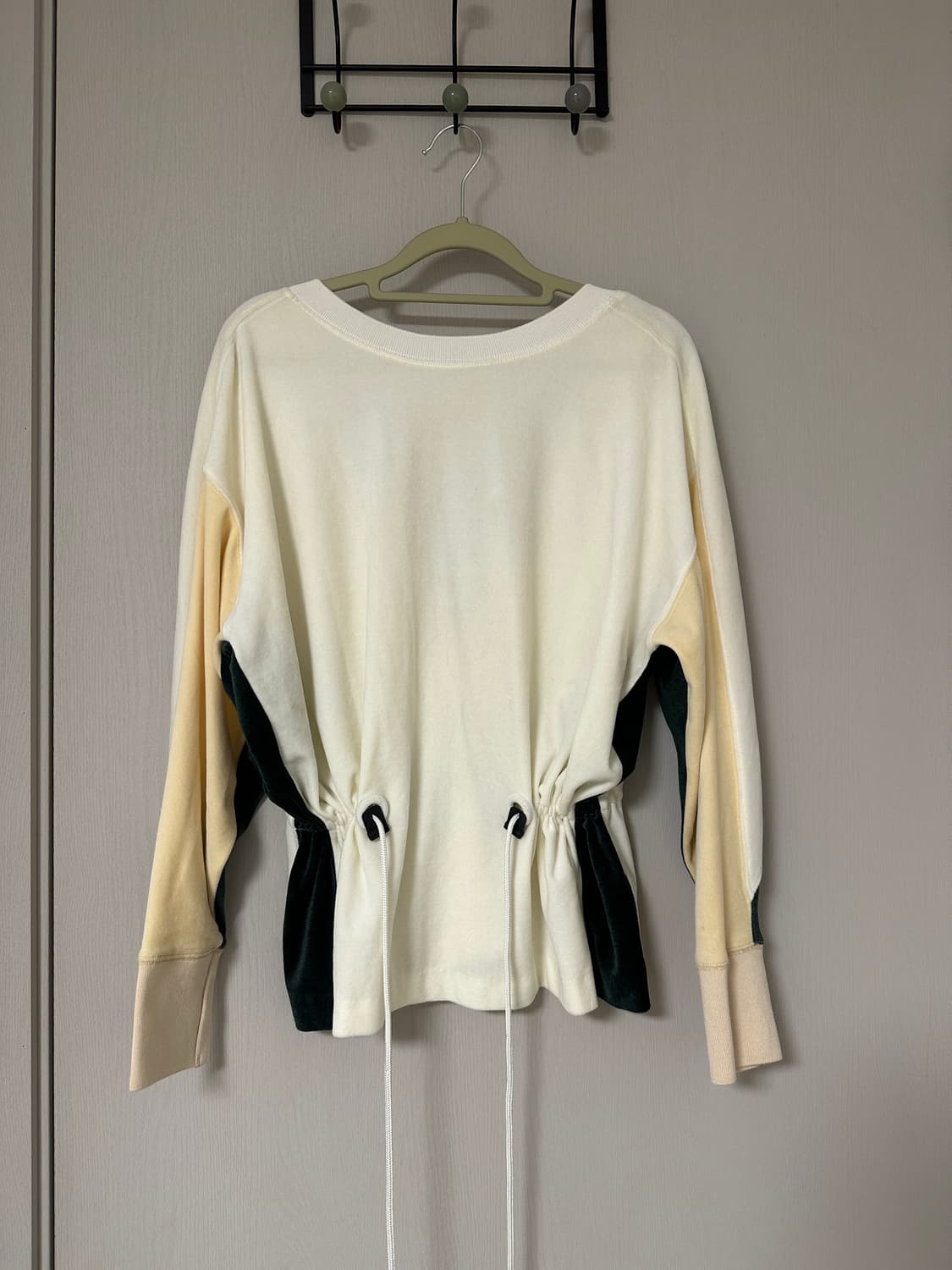 toga pulla 오픈백 상의 상품이미지1