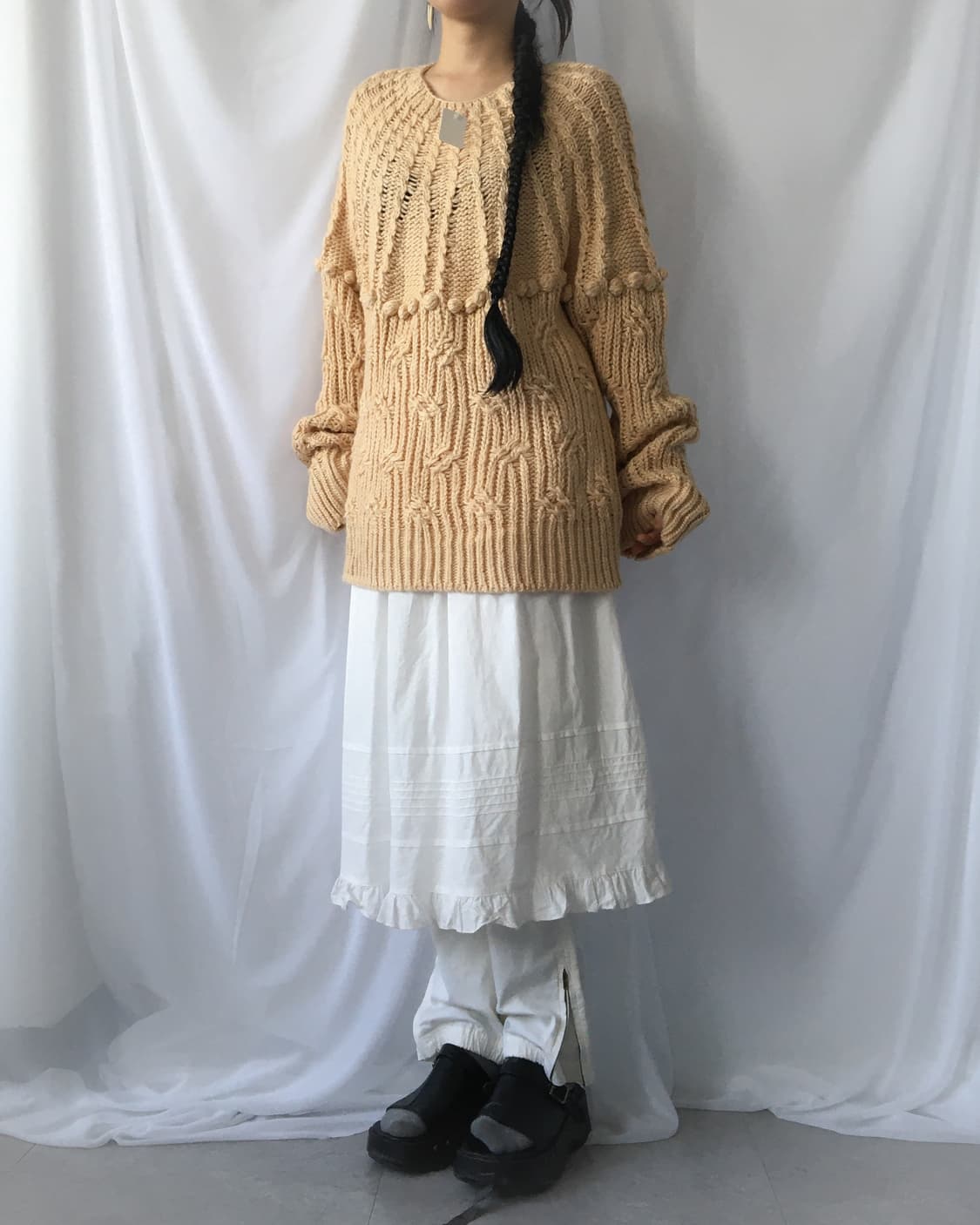 Pom pom point loose fit knit 상품이미지7