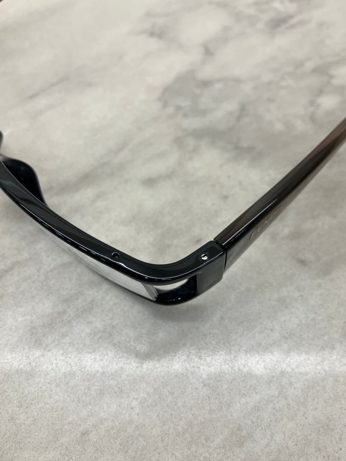 펜디 FENDI 빈티지 블랙 스퀘어 뿔테 안경 상품이미지2