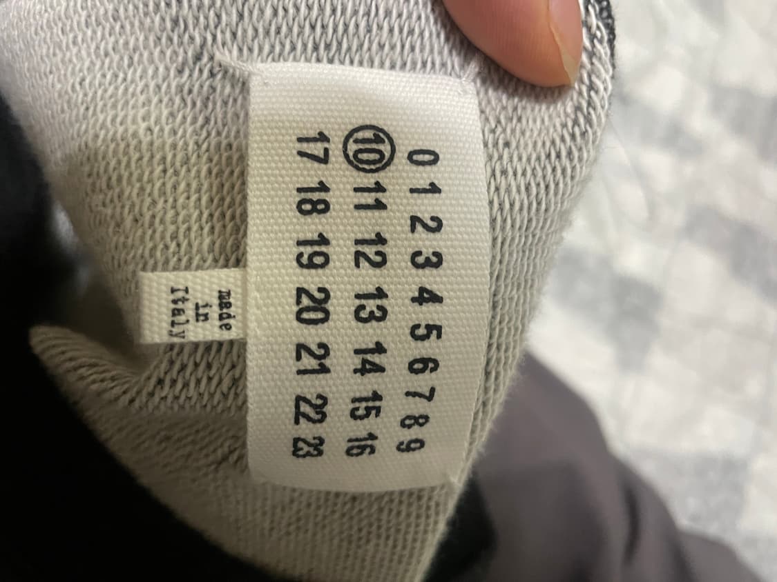 메종 마르지엘라 10라인 퀄팅 맨투맨 상품이미지4