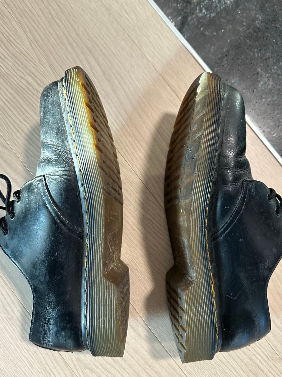 닥터마틴 250 사이즈 팝니다 상품이미지6