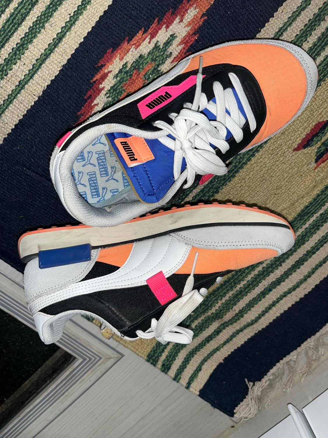 퓨마 운동화 러닝화 스니커즈 240 상품이미지1