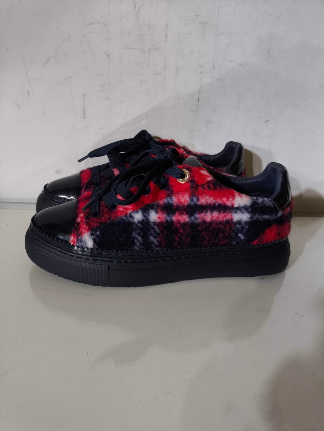 370 240mm 슈콤마보니 타탄체크 아이콘 스니커즈 상품이미지1