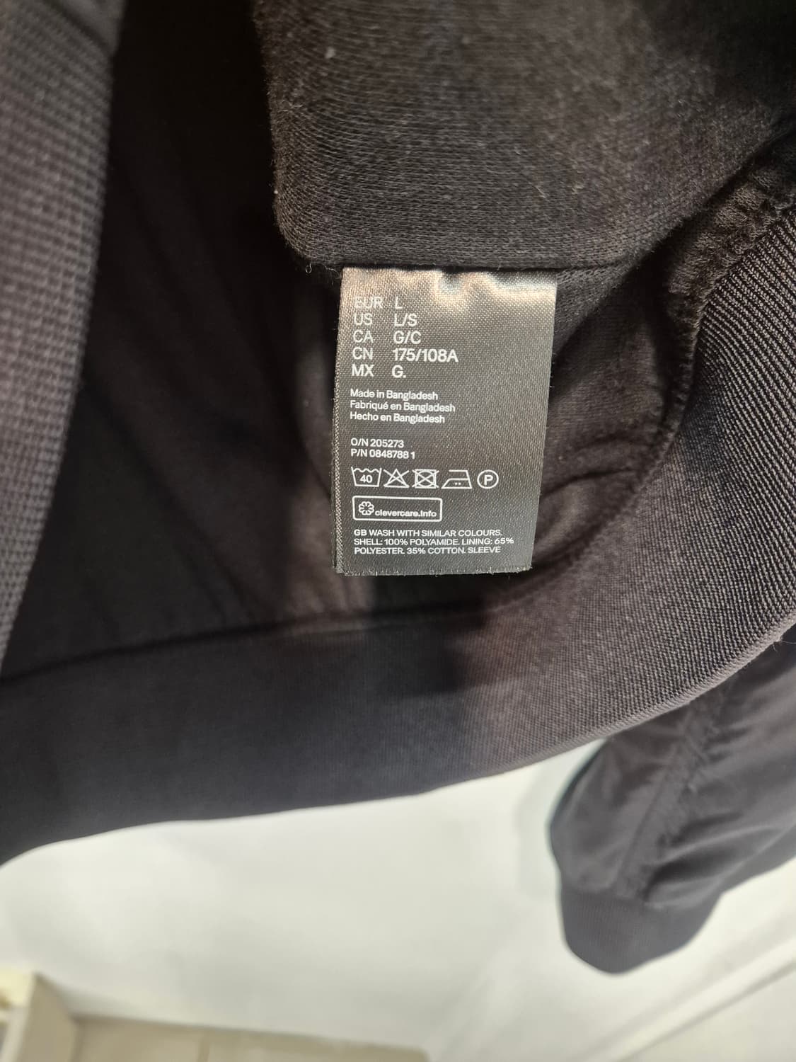 H&M  나사(NASA) 봄버 자켓 검정 L
사이즈  상품이미지5