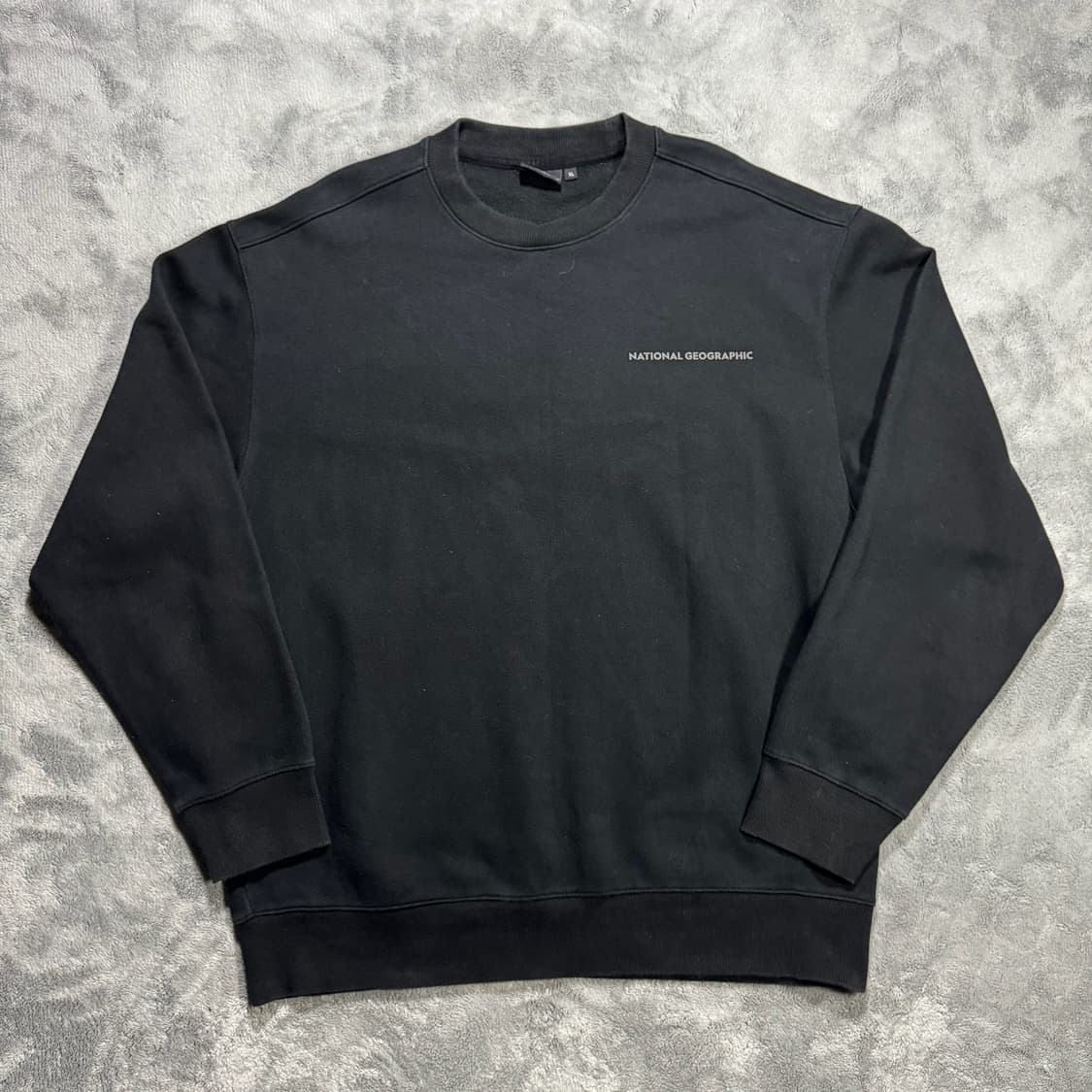 내셔널지오그래픽 블랙 맨투맨 티셔츠 상품이미지3