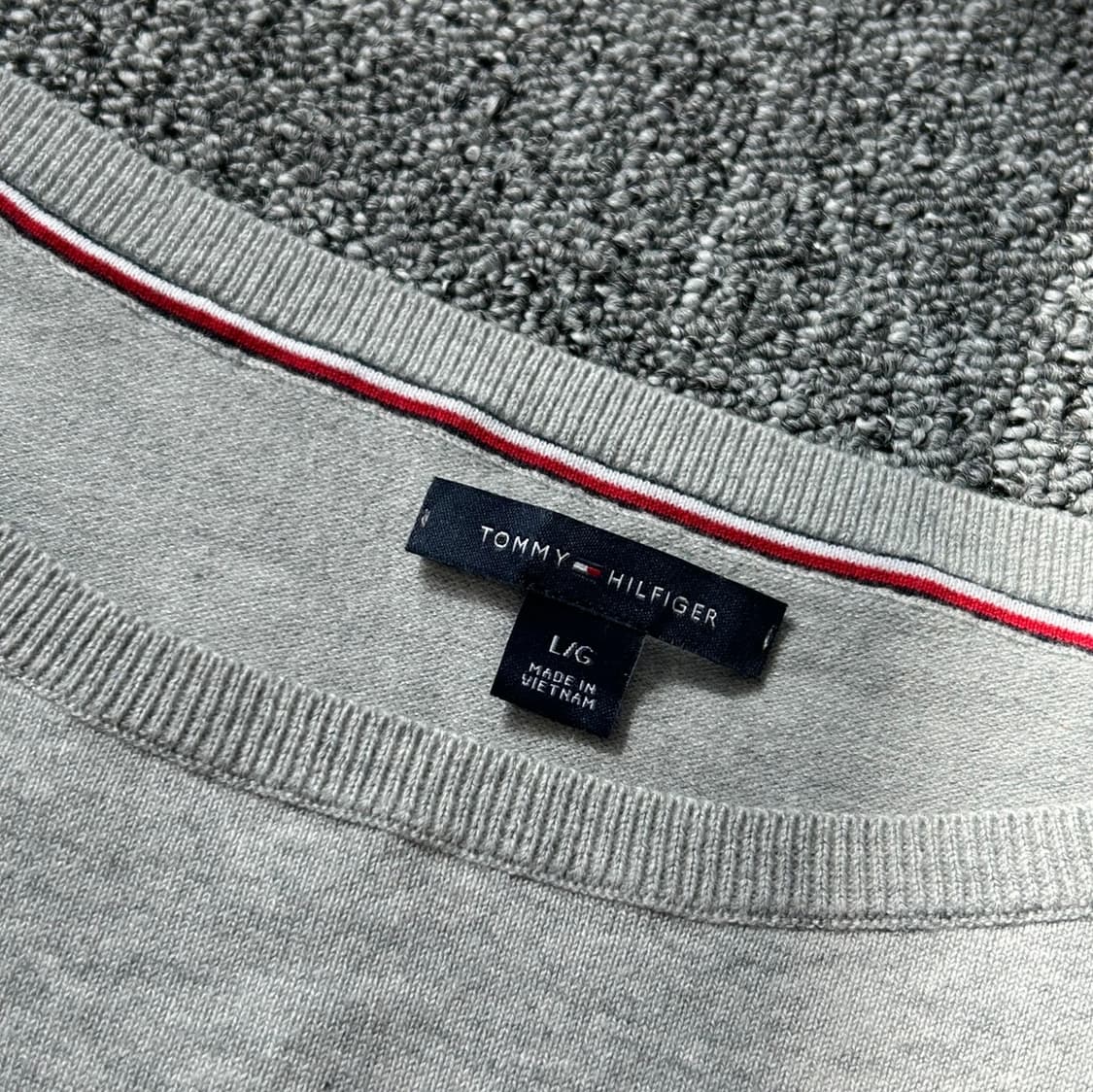 타미힐피거 오프숄더 그레이 니트 상품이미지6