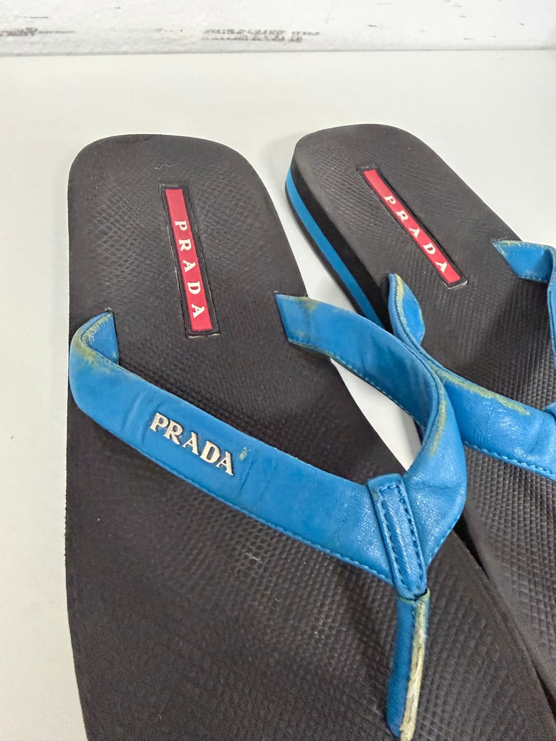 정품) 프라다 남성 블루 쪼리 슬리퍼 7(260) 상품이미지5