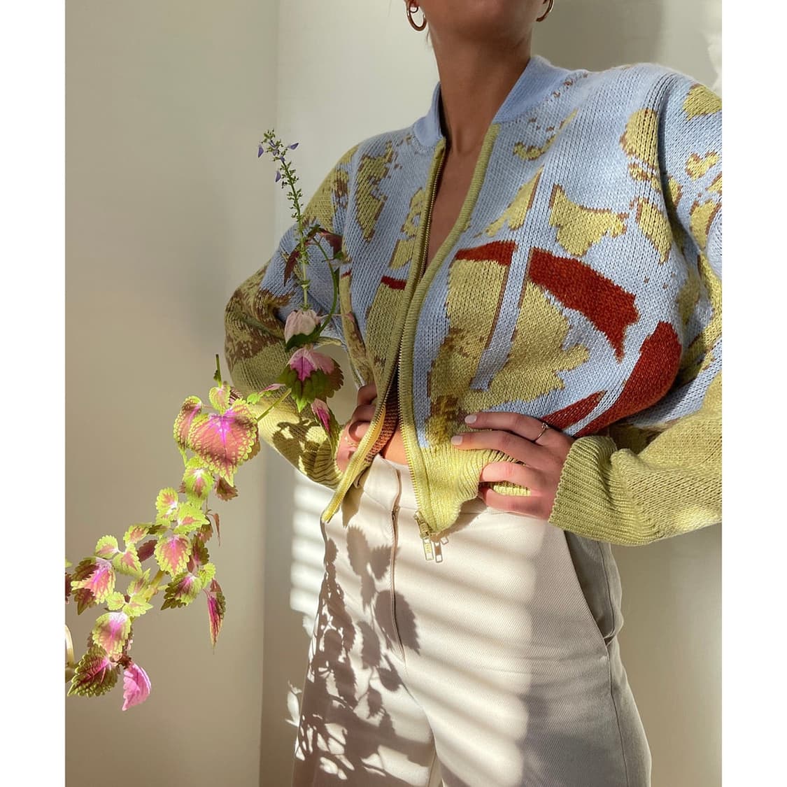 VALENTINE WITMEUR 봄버 스웨터 상품이미지1