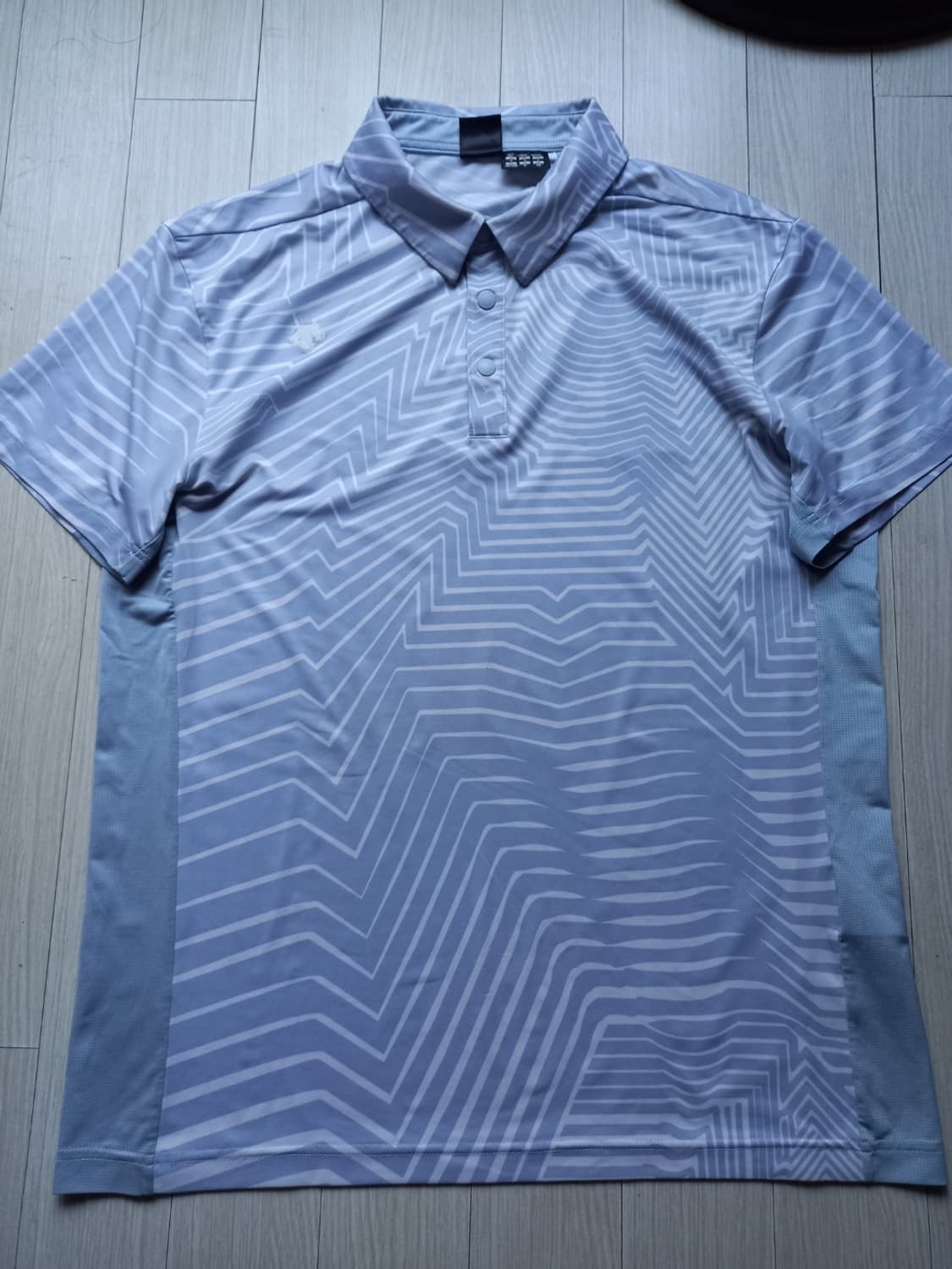 데상트 골프 기능성셔츠 105사이즈 상품이미지7