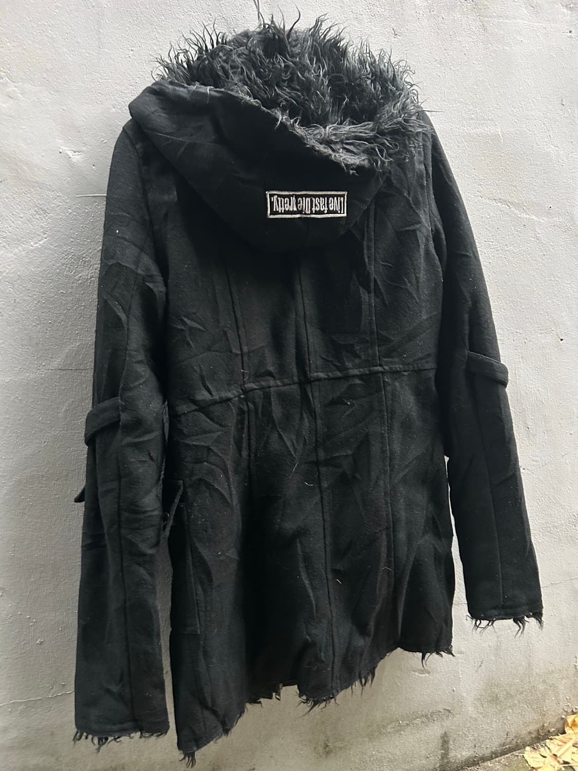 *rare* 2000s glad news v-kei 펑크 블랙 퍼 자켓 상품이미지5