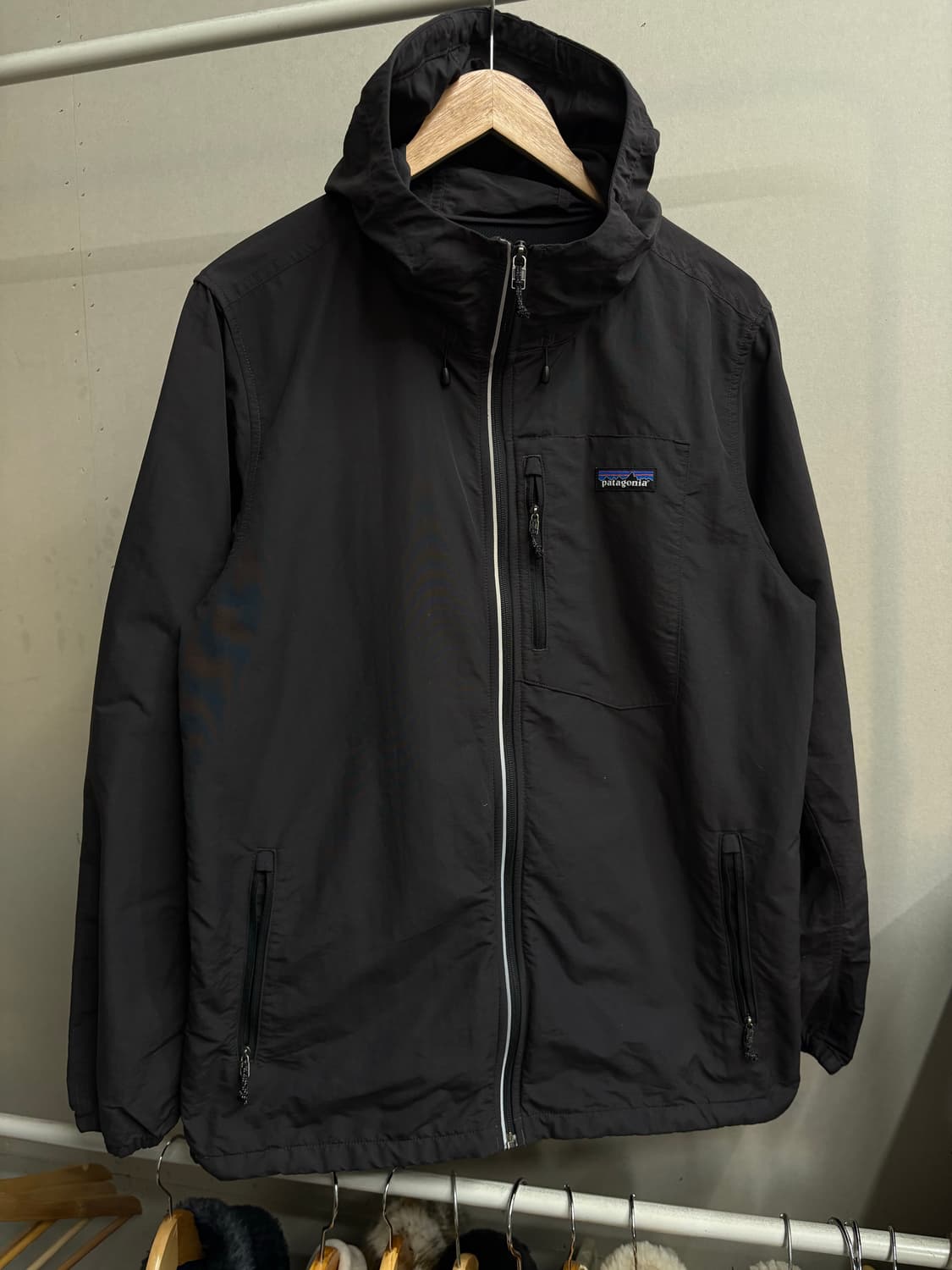 파타고니아 후디 바람막이 상품이미지2