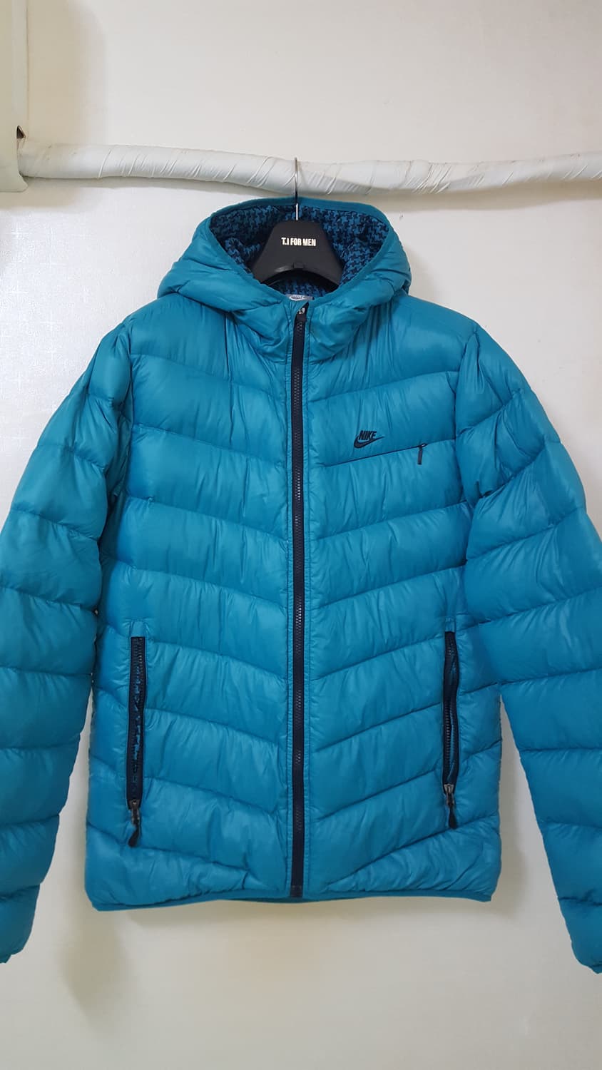 나이키 700필 패딩 상품이미지1