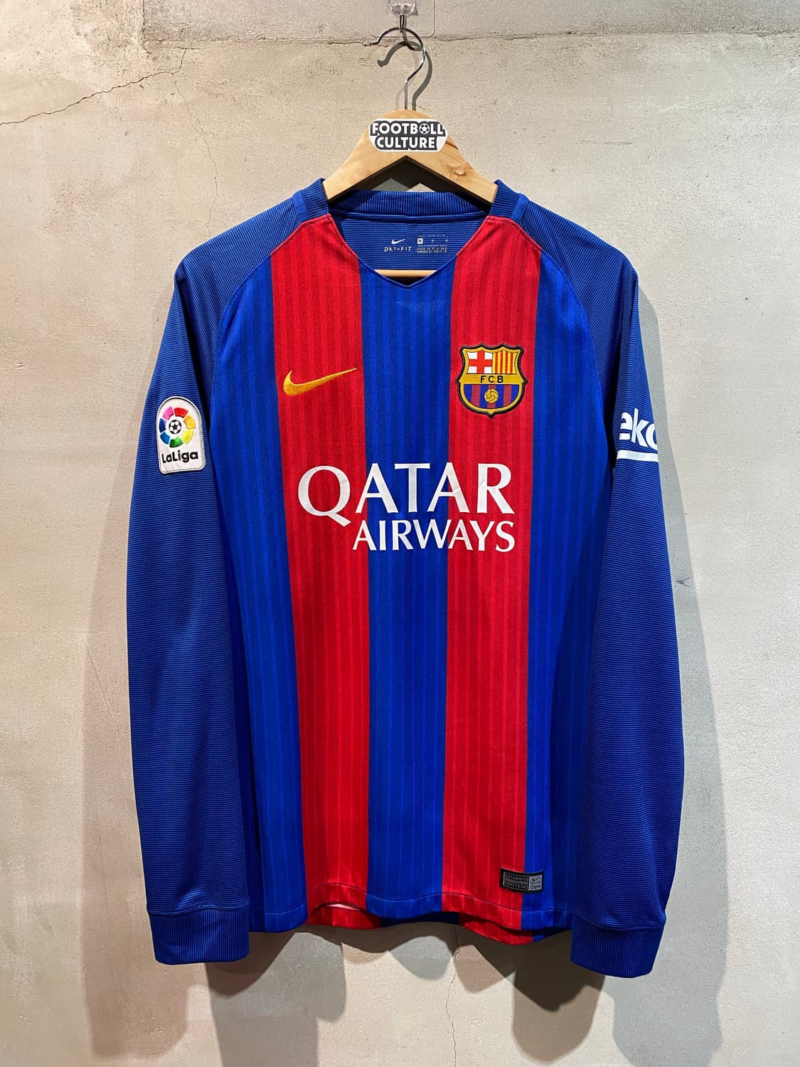 16-17 바르셀로나 메시 긴팔 홈 유니폼 상품이미지1