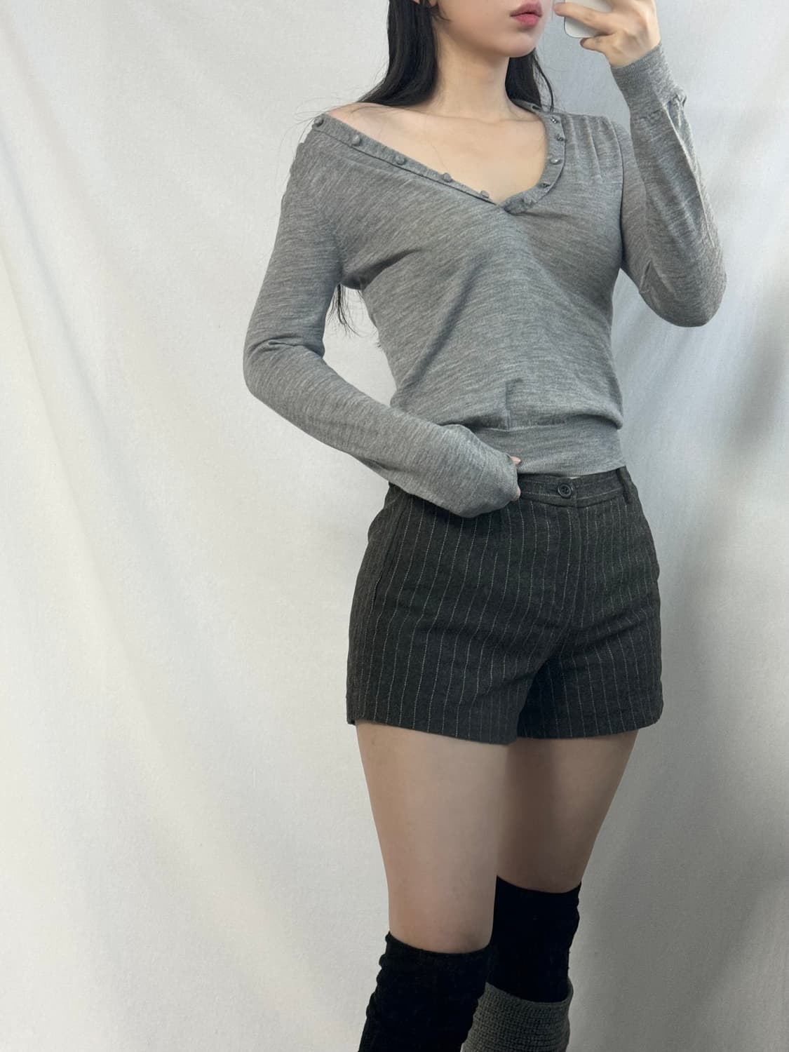 버튼 와이드 넥 울 카라 니트  상품이미지6