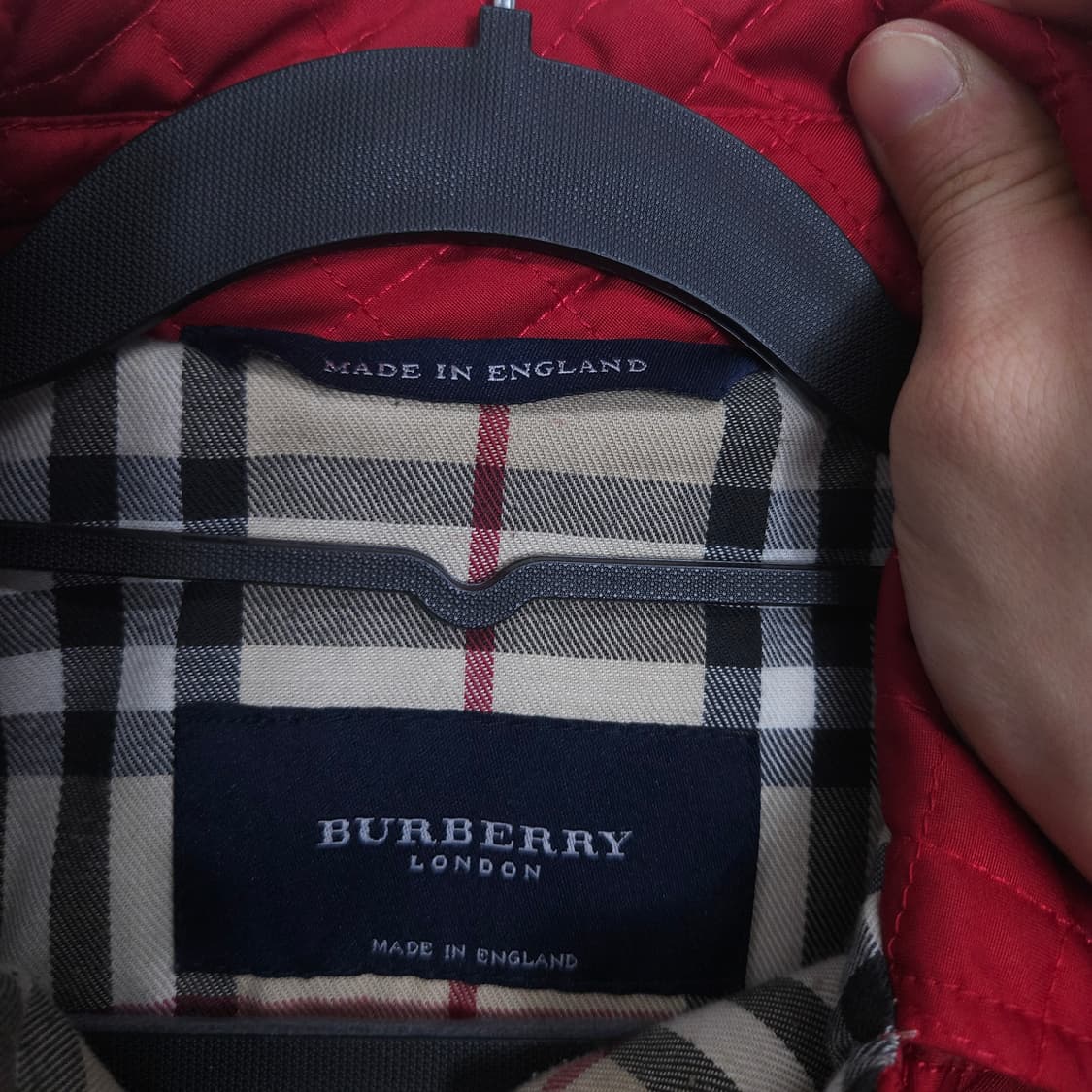 정품 버버리 퀼팅 자켓 M 레드 상품이미지5